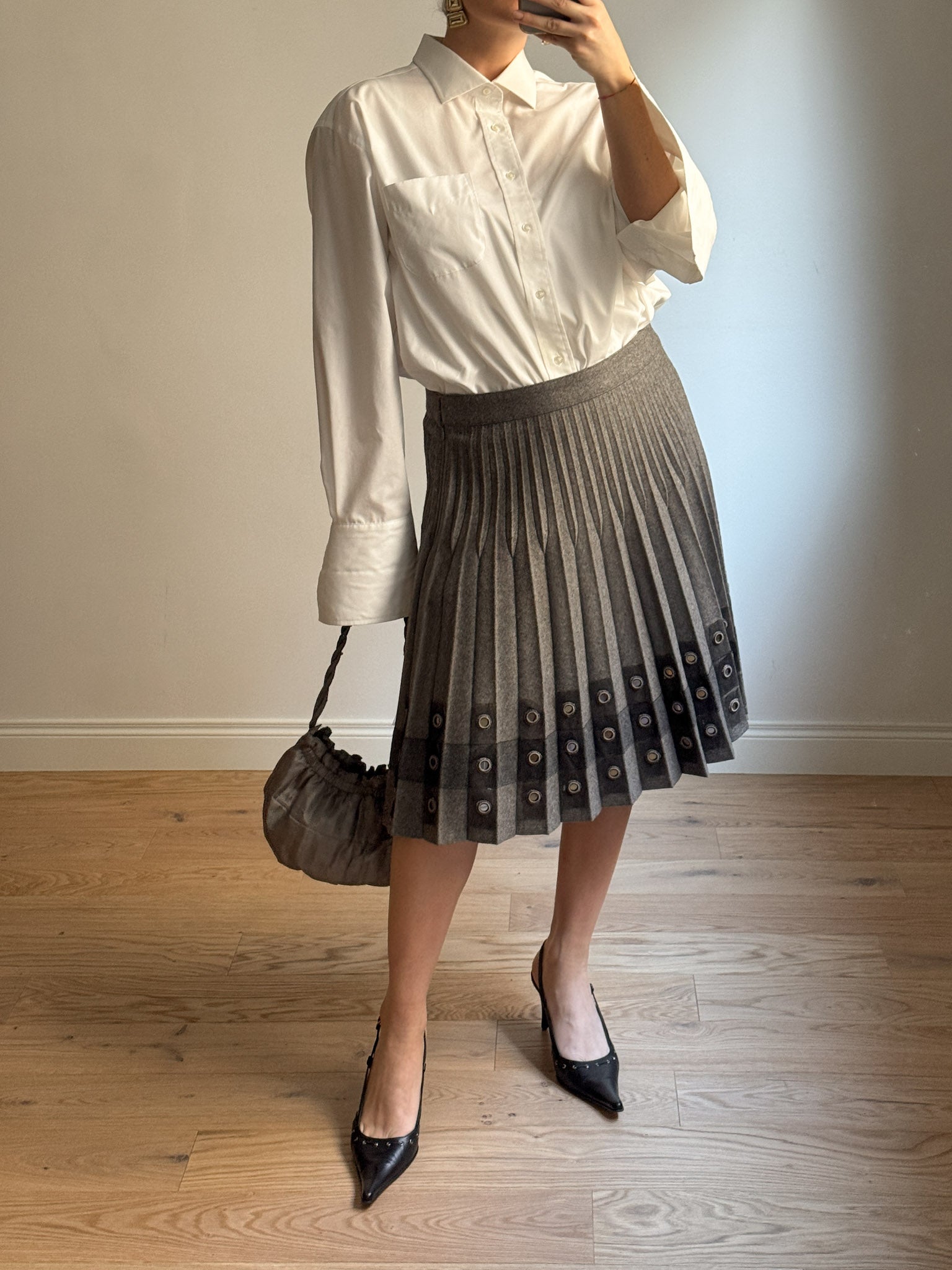 Wool and viscose pleated grey skirt