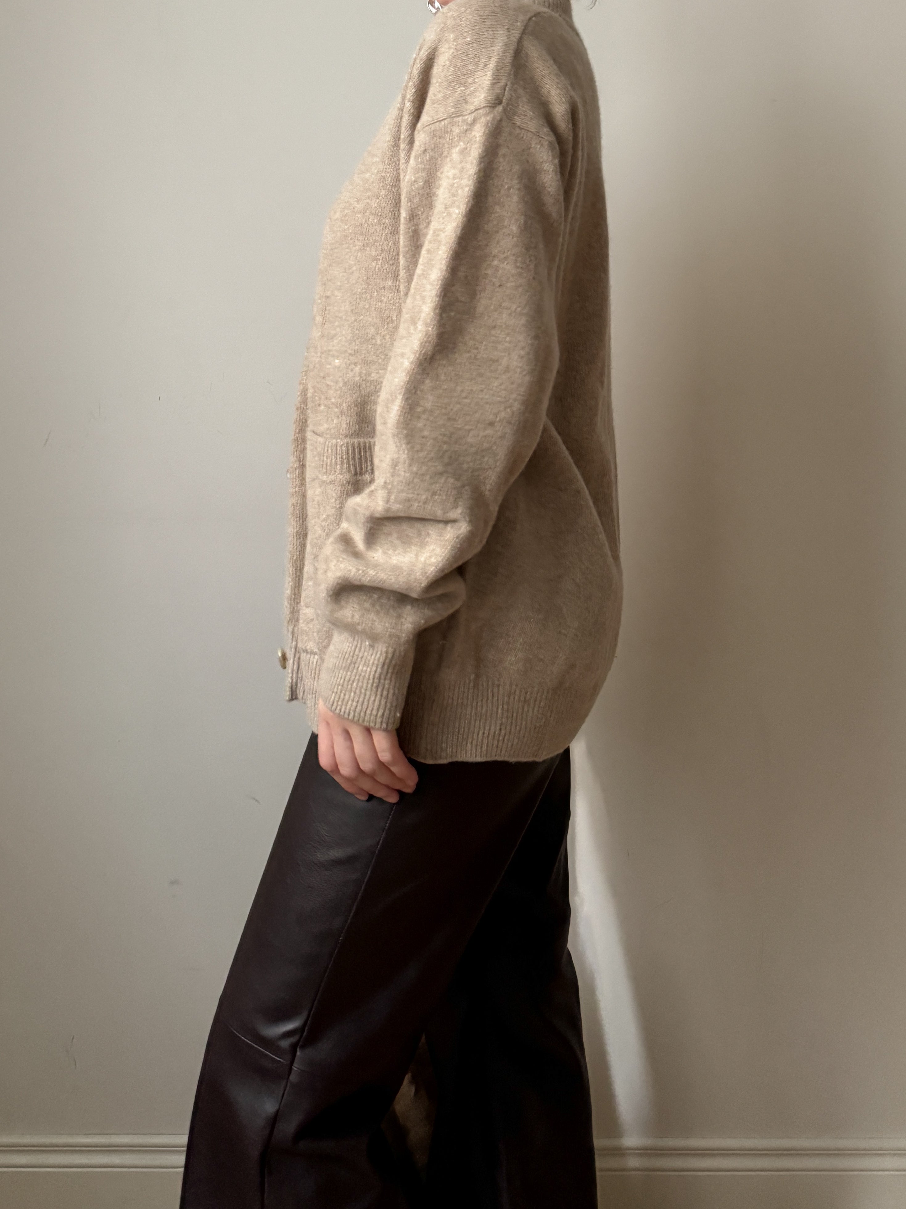 Lambswool and angora beige cardigan