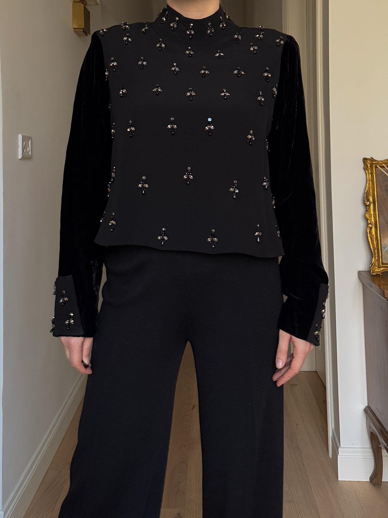Velvet and strass black blouse