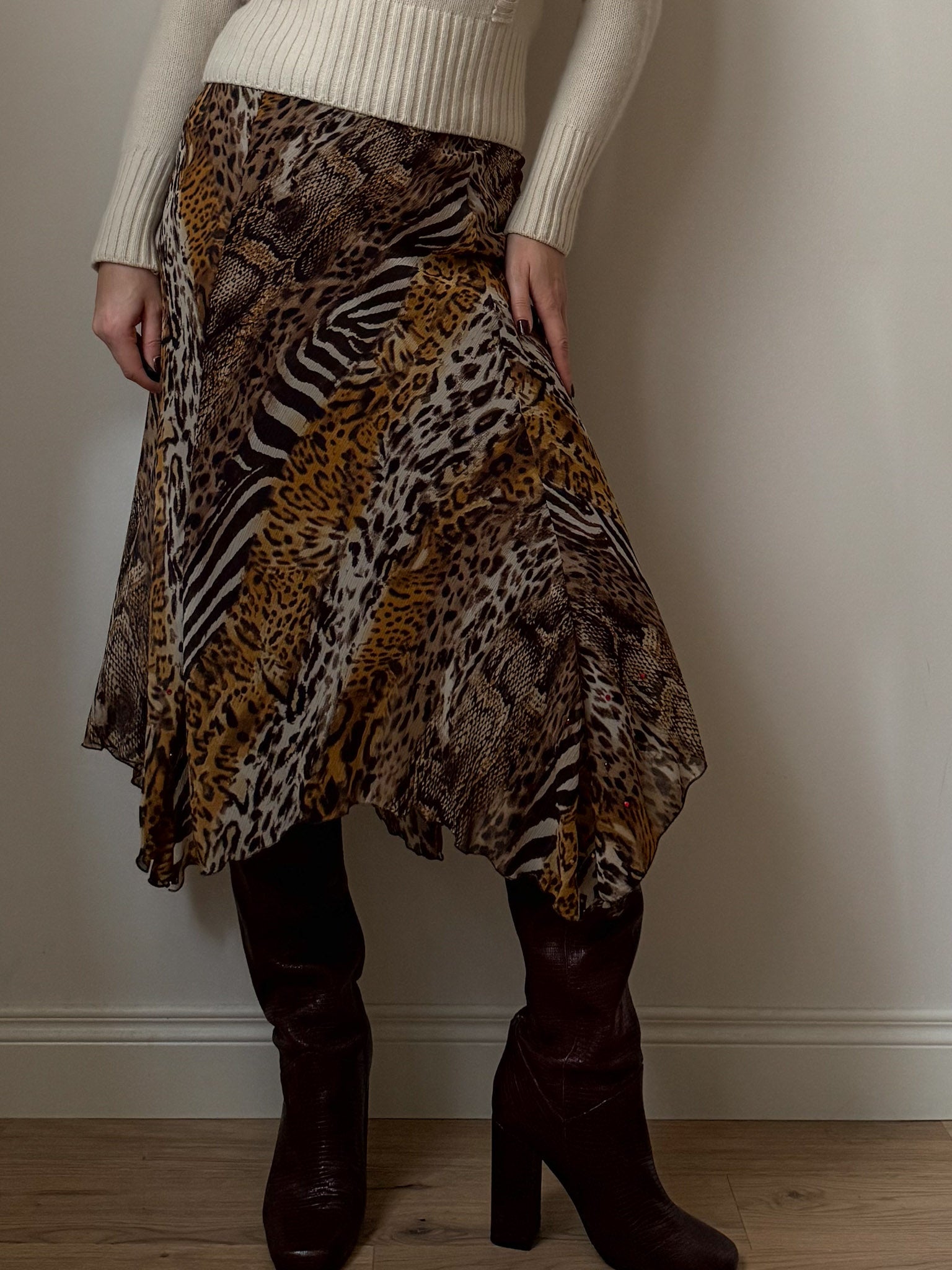 Pure viscose animalier skirt