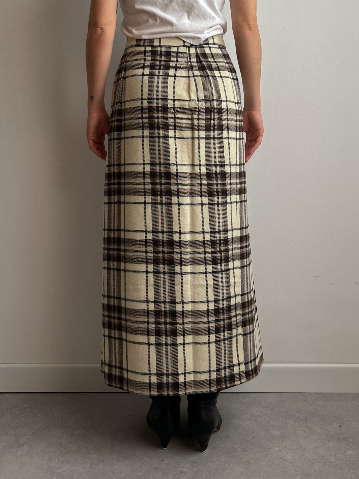 Pure wool tartan long skirt