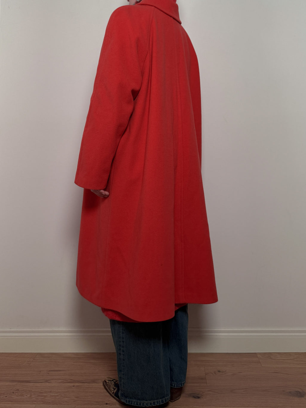 Pure virgin wool coral coat