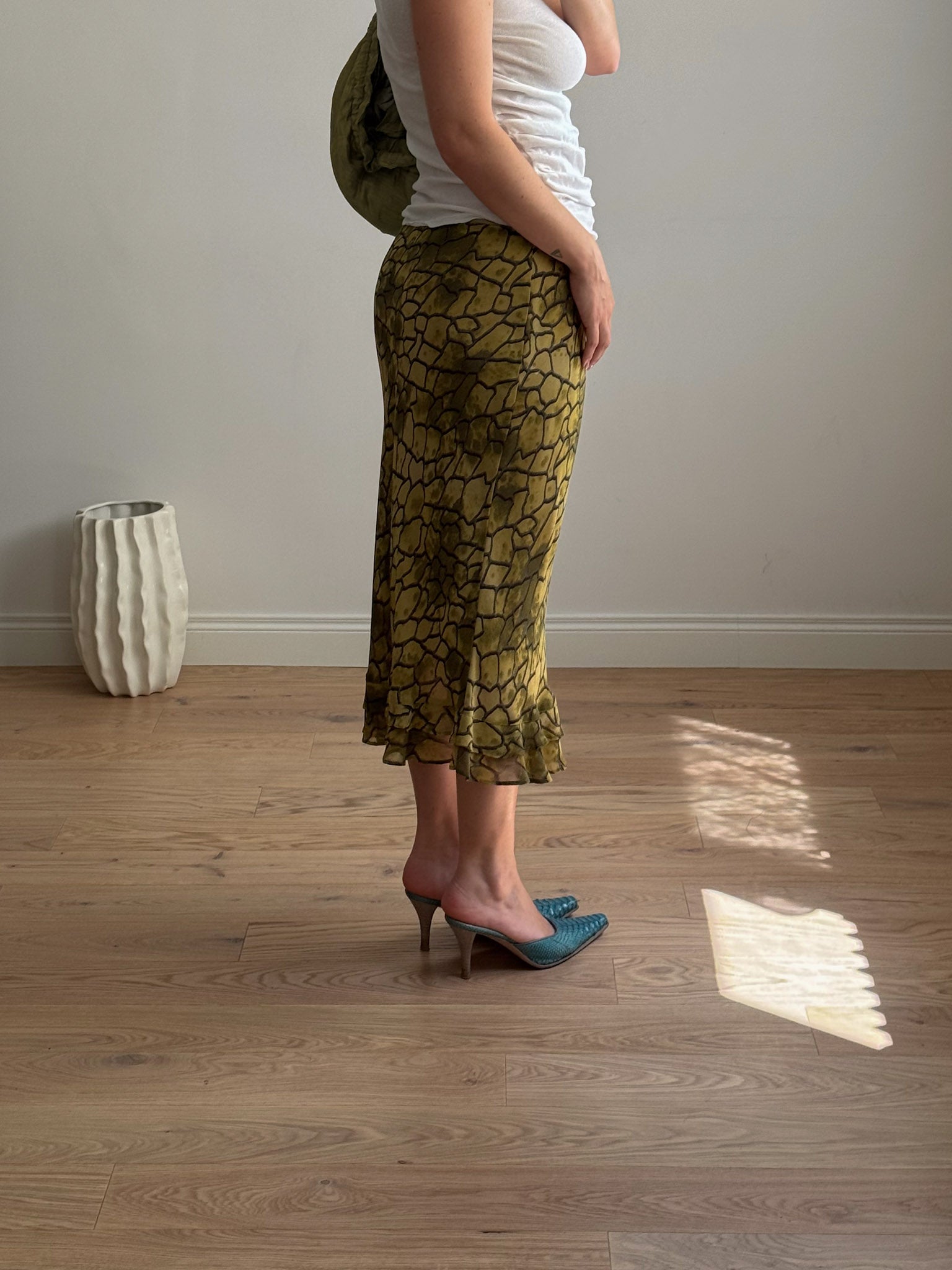 Pure viscose green skirt