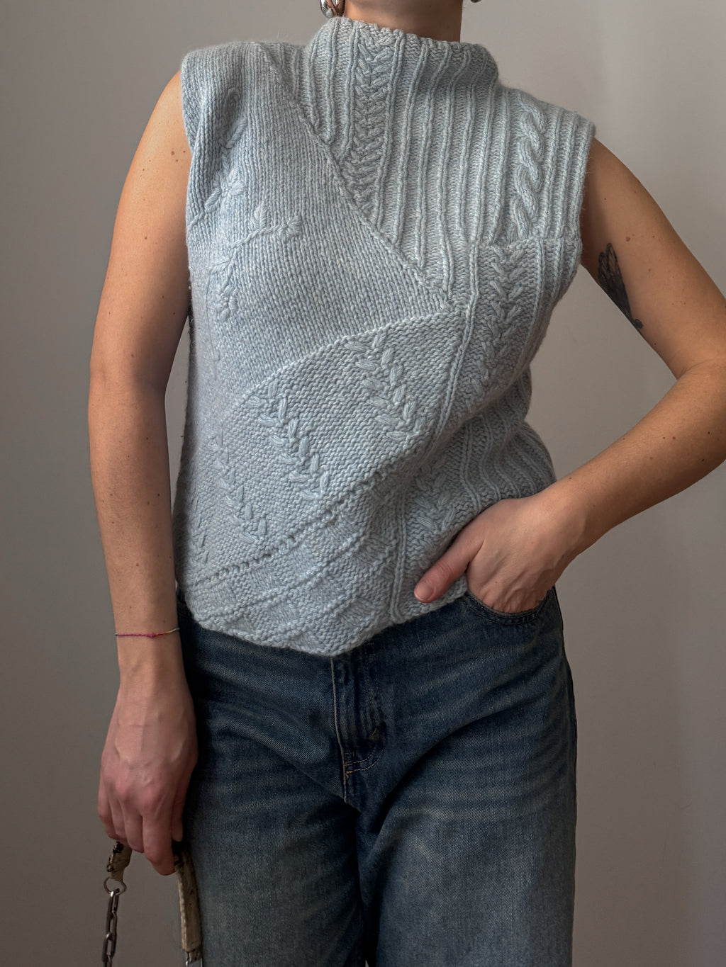 Wool and angora sky vest