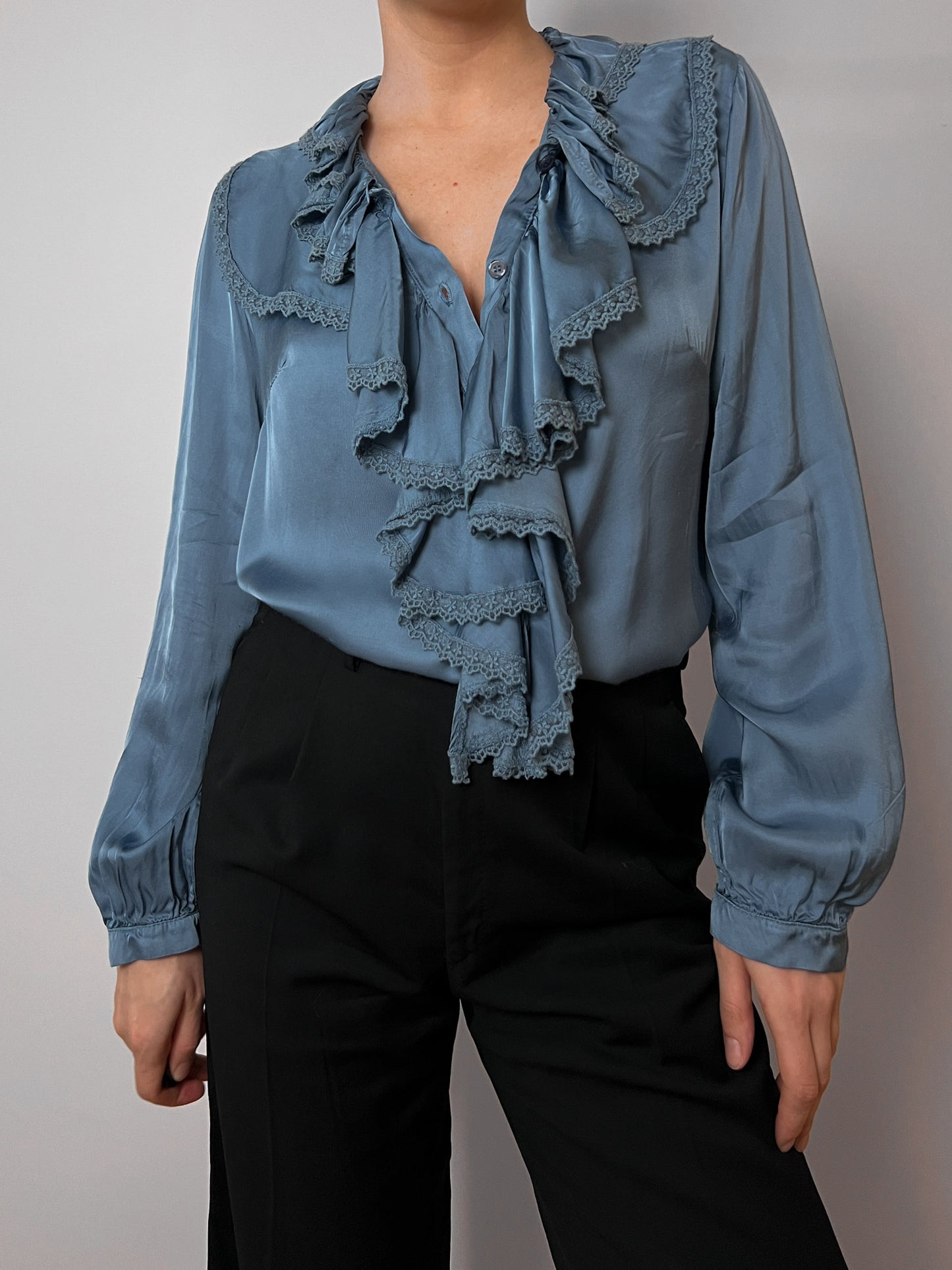 Pure viscose romantic blouse