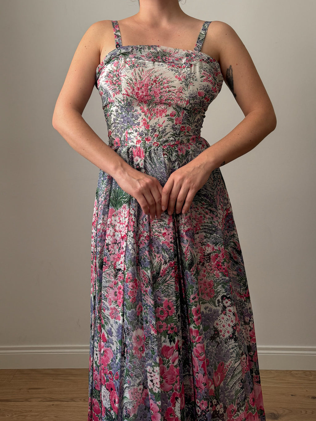 Embroidered floral romantic dress