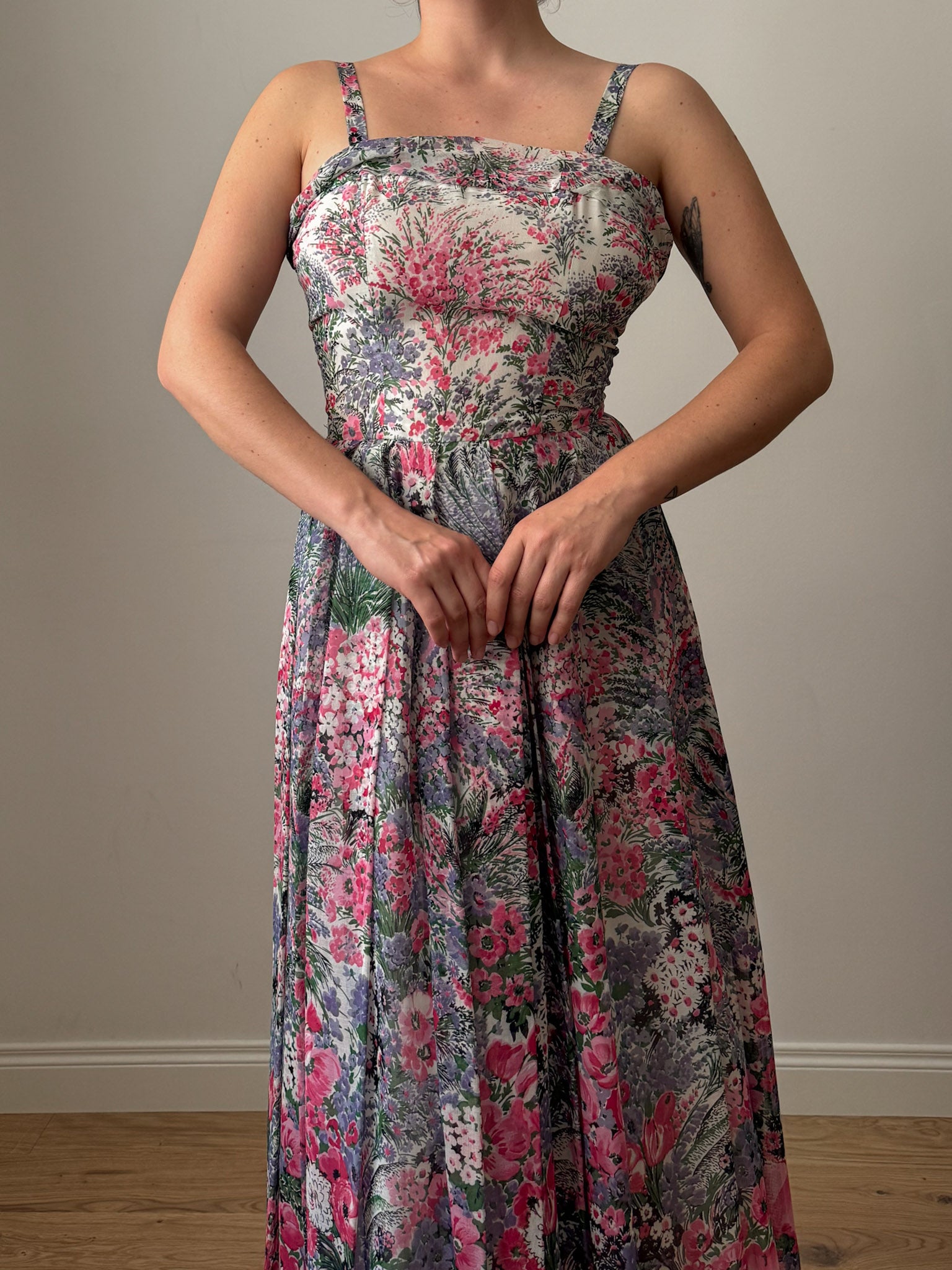 Embroidered floral romantic dress