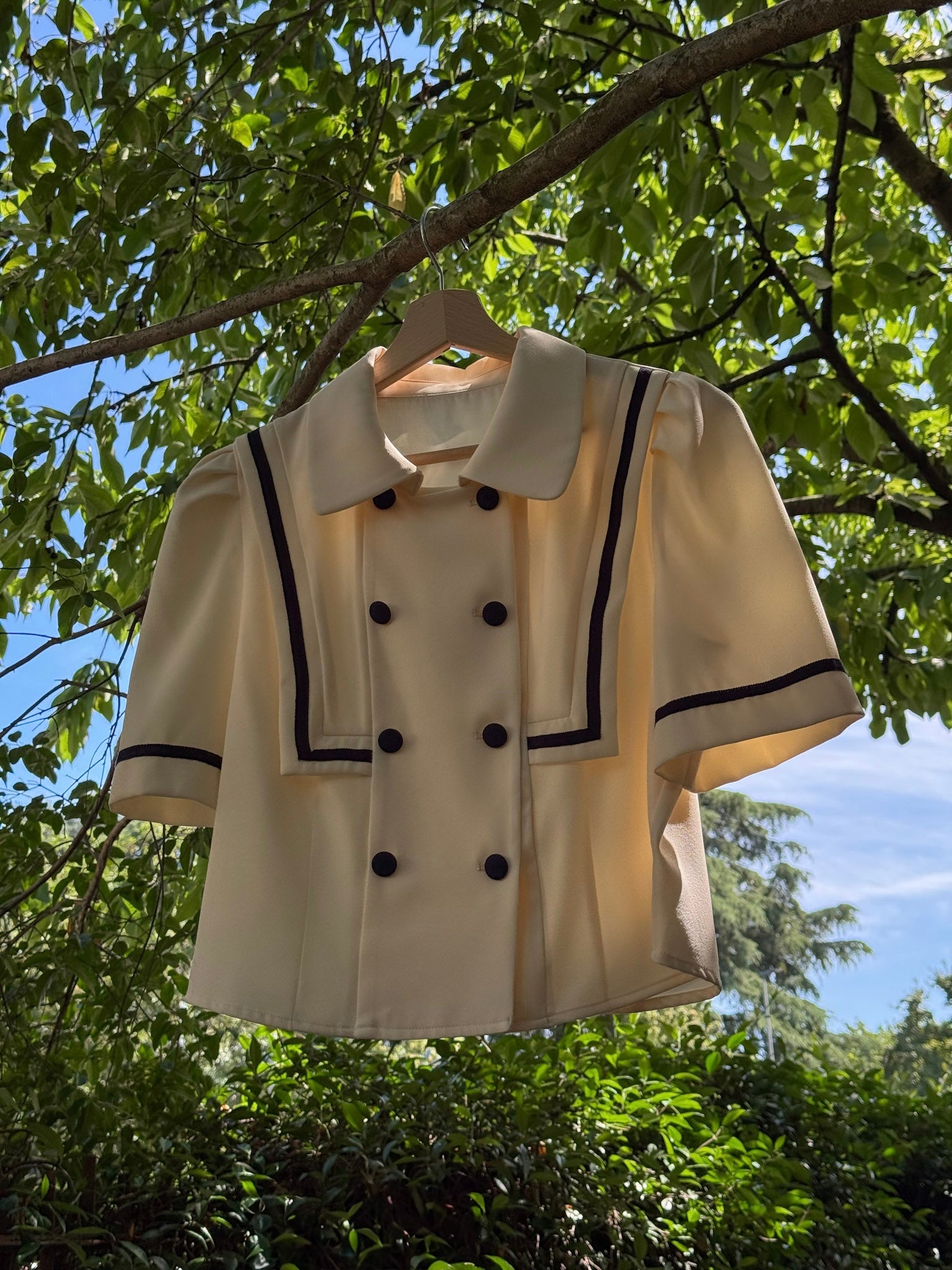 Embroidered sailor blouse