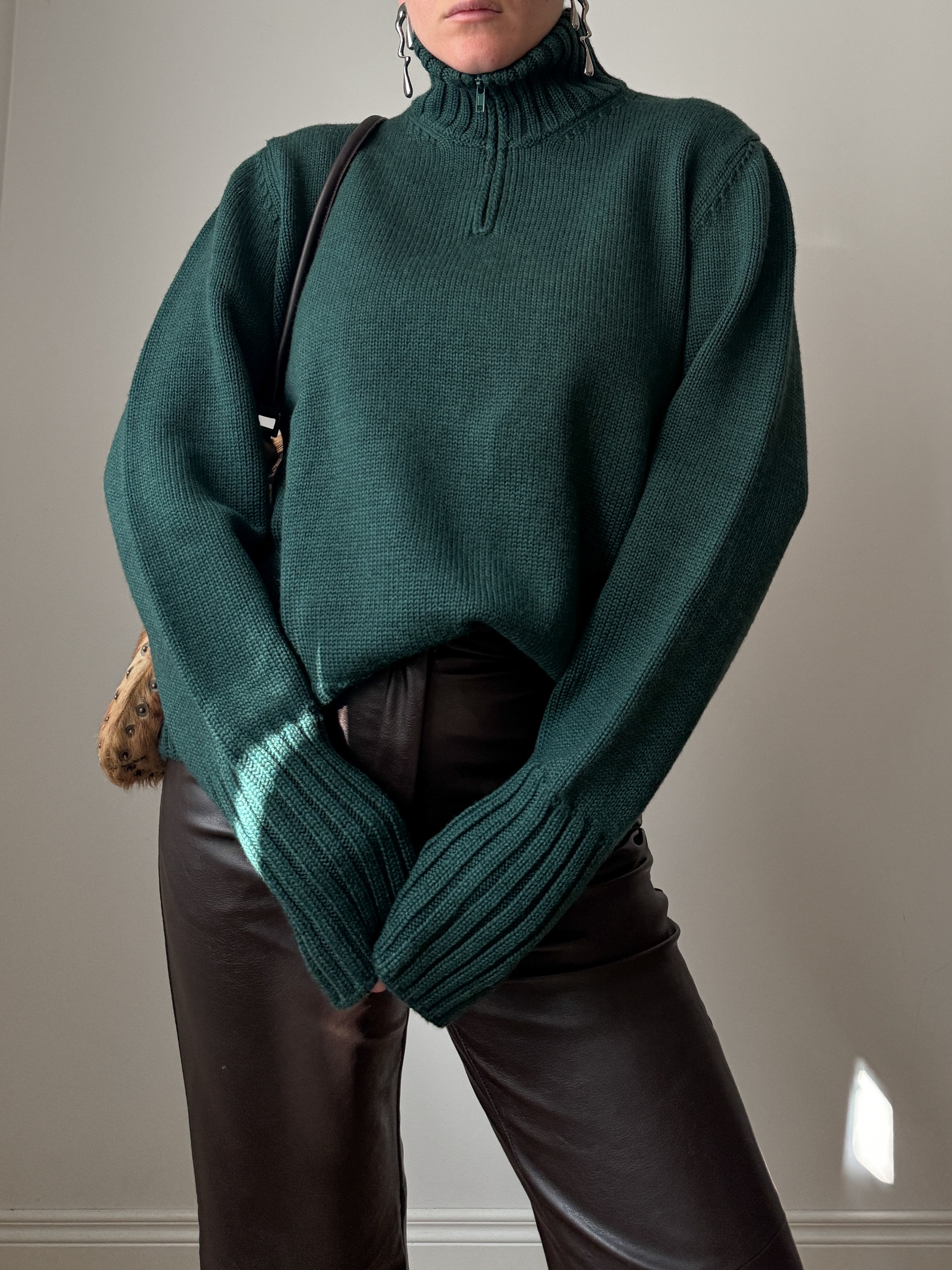 Pure wool green pull