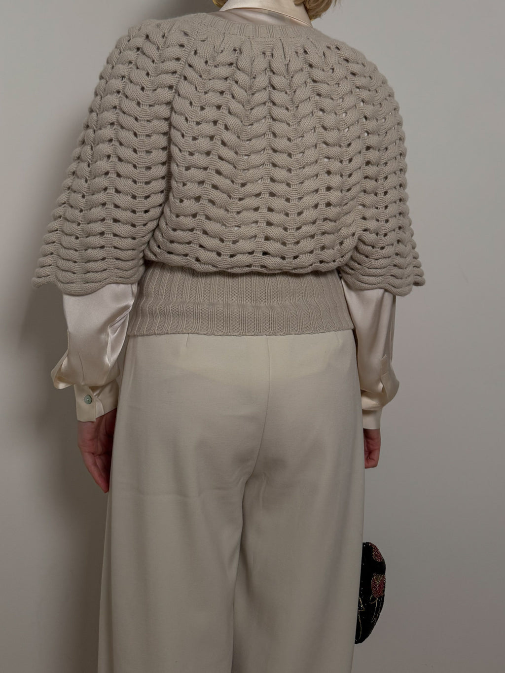 Pure wool sand pull