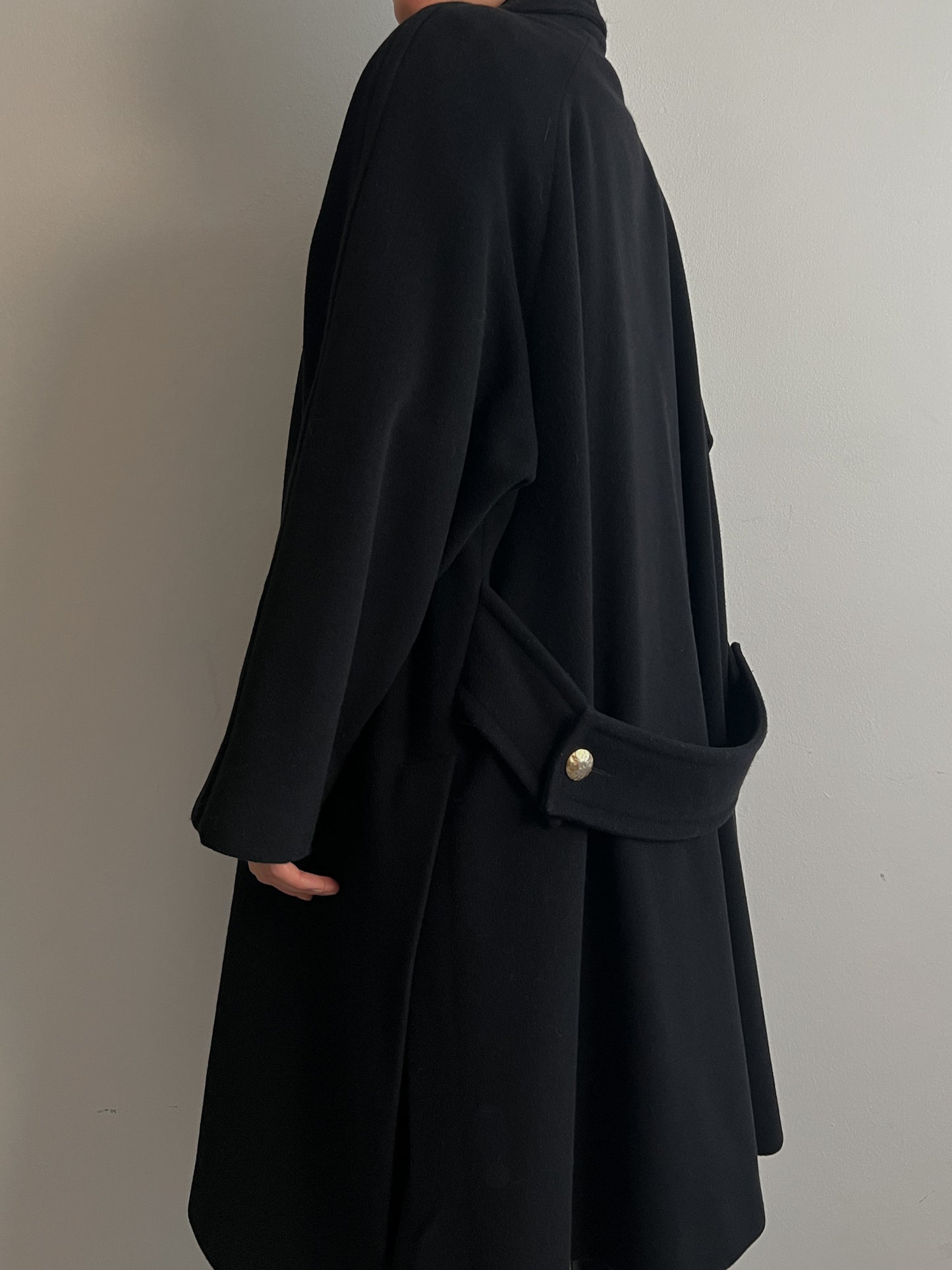 Wool and cashmere black coat