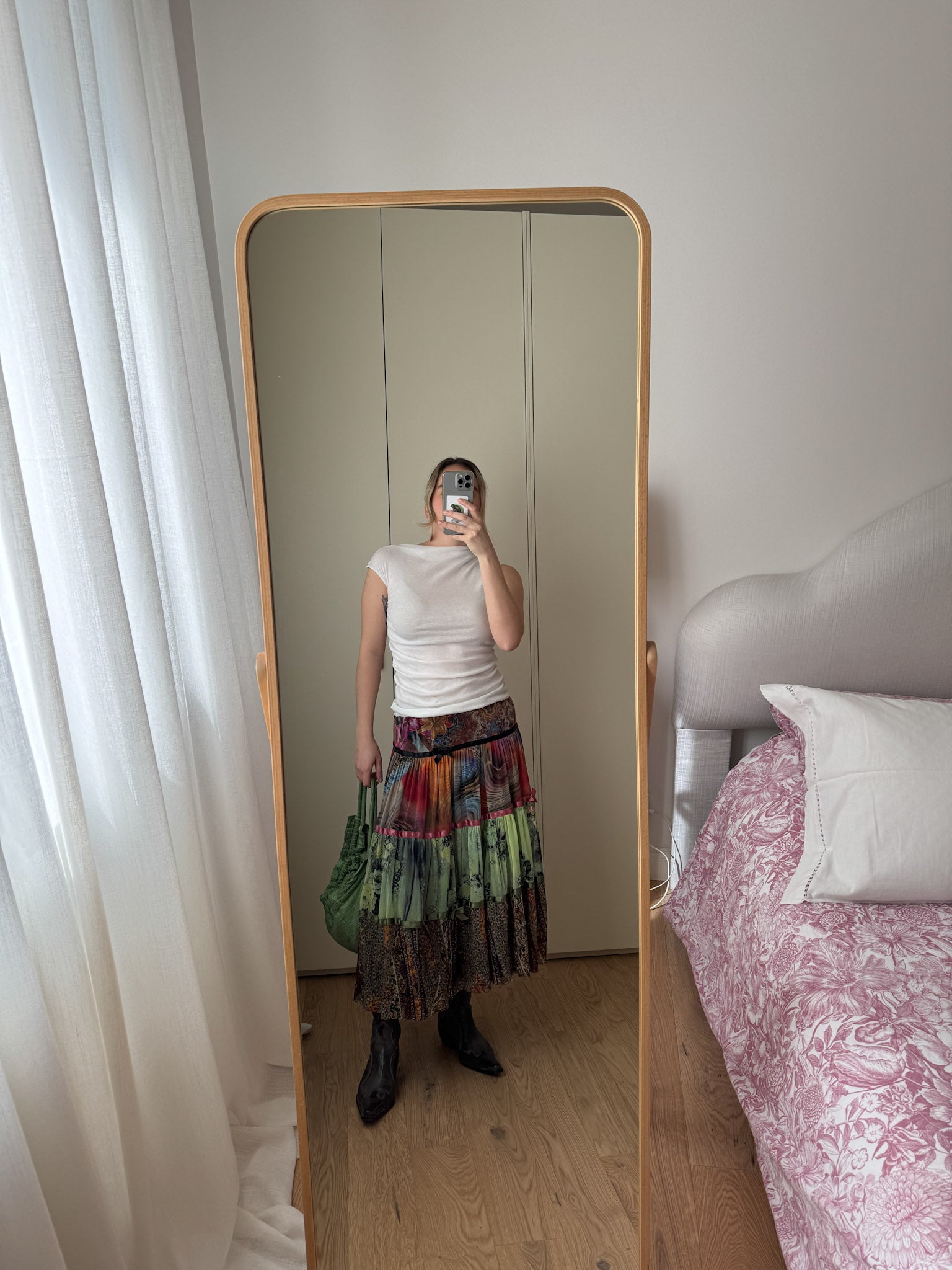 Flounced colorfull skirt