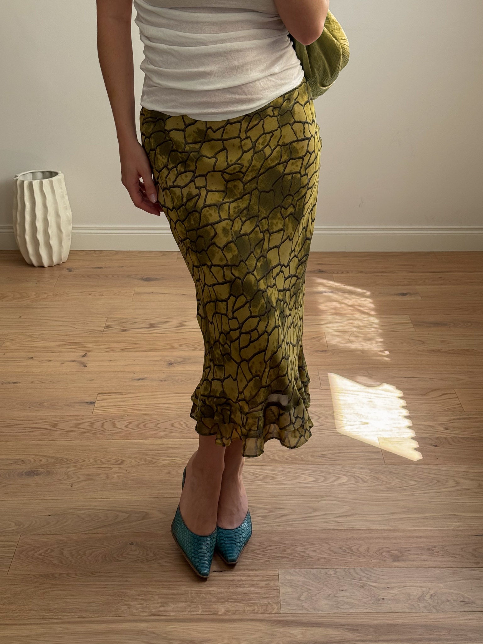 Pure viscose green skirt