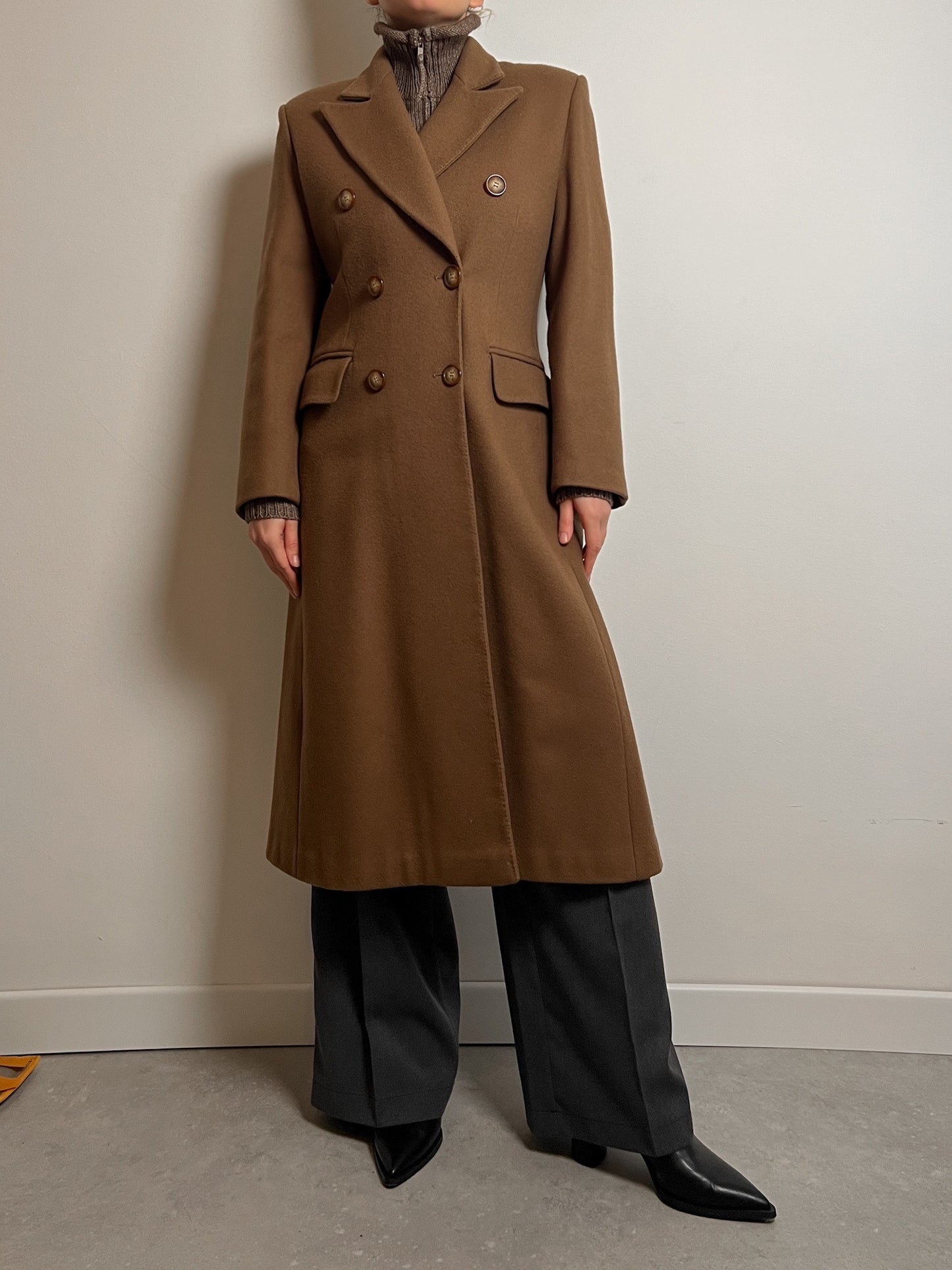 Tailored pure wool camel coat