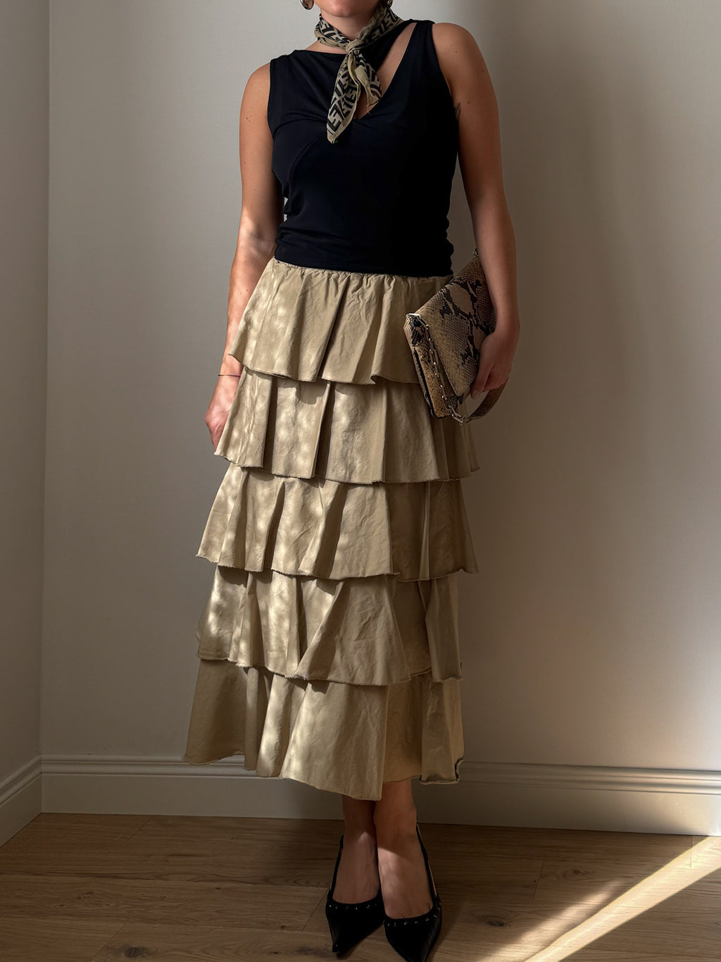 Cotton flounced beige skirt