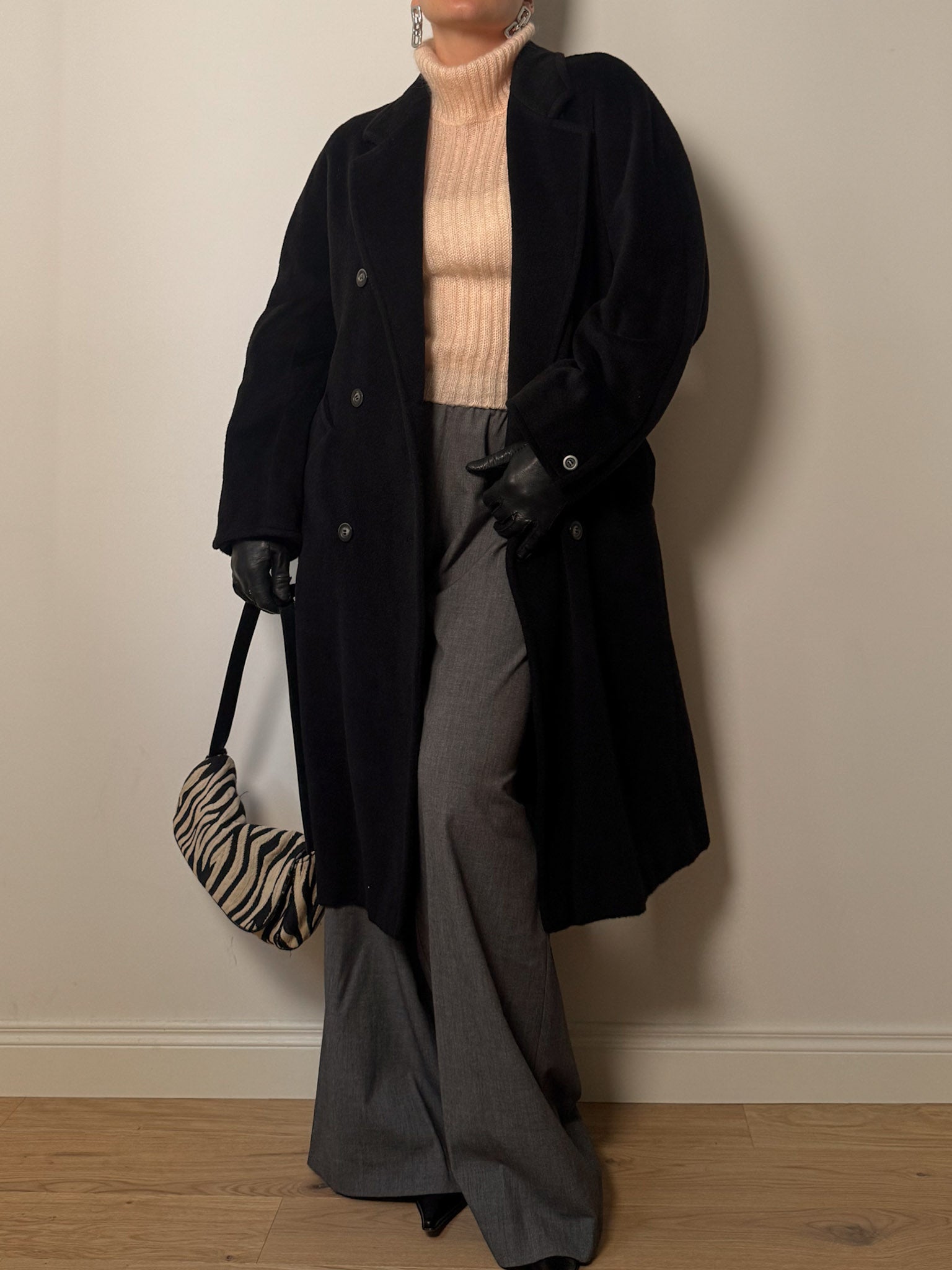 Max Mara 101801 black coat