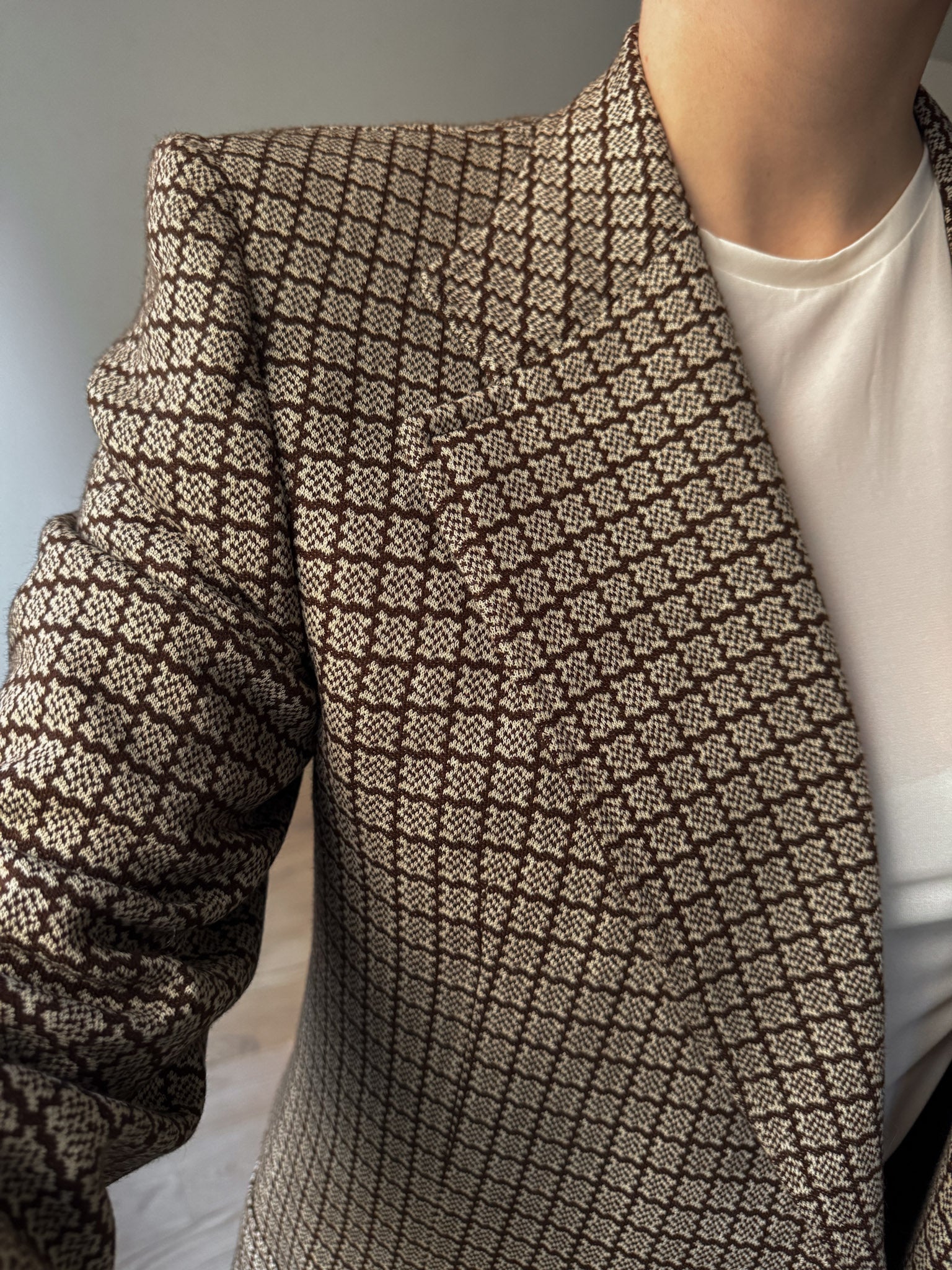 Pure wool jacquard blazer