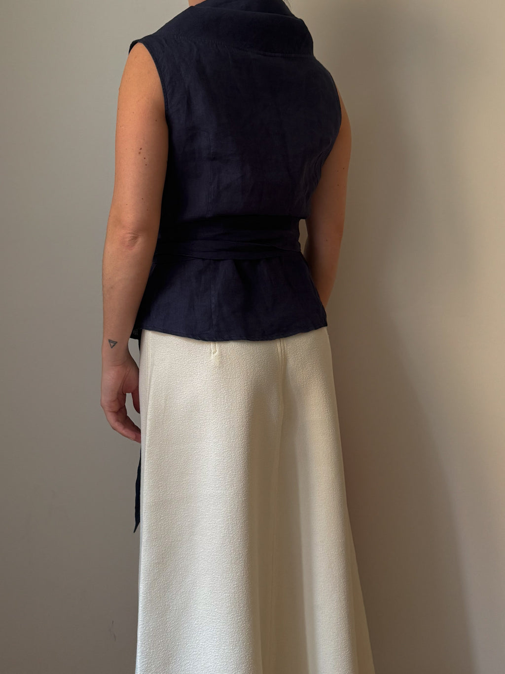 Max Mara pure linen blue top