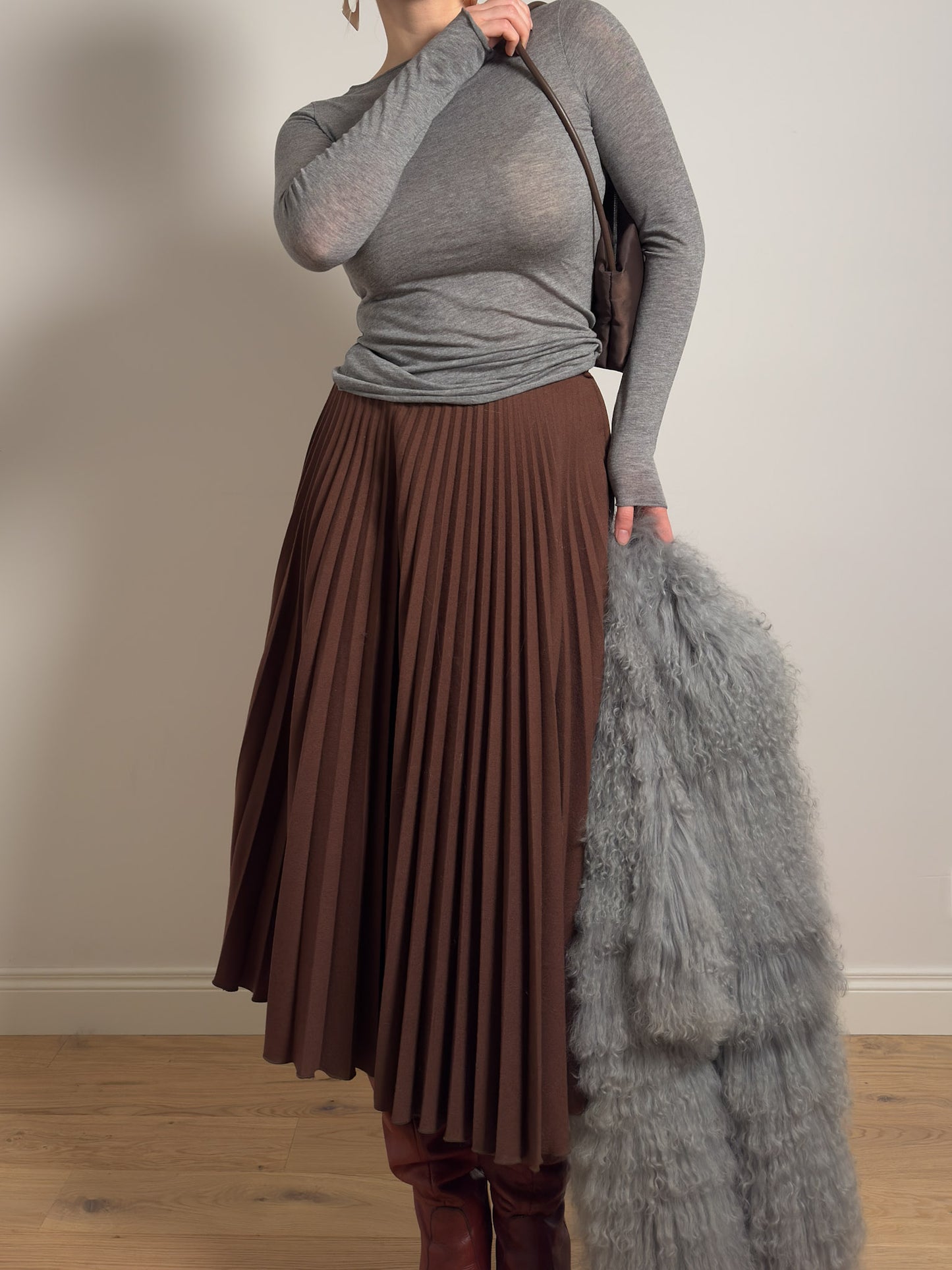 Pure virgin wool rust pleated skirt