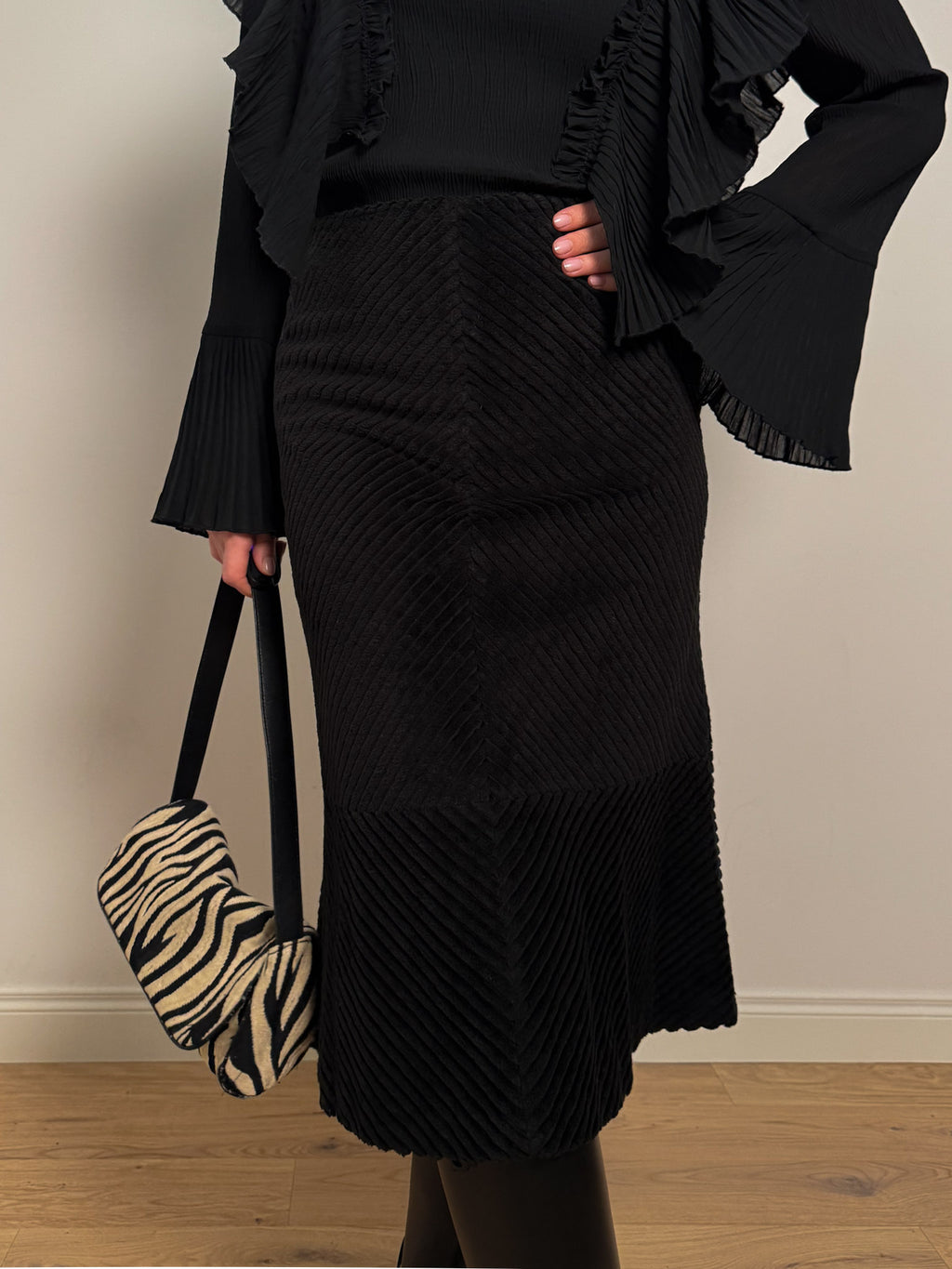 Ferrè velvet black skirt