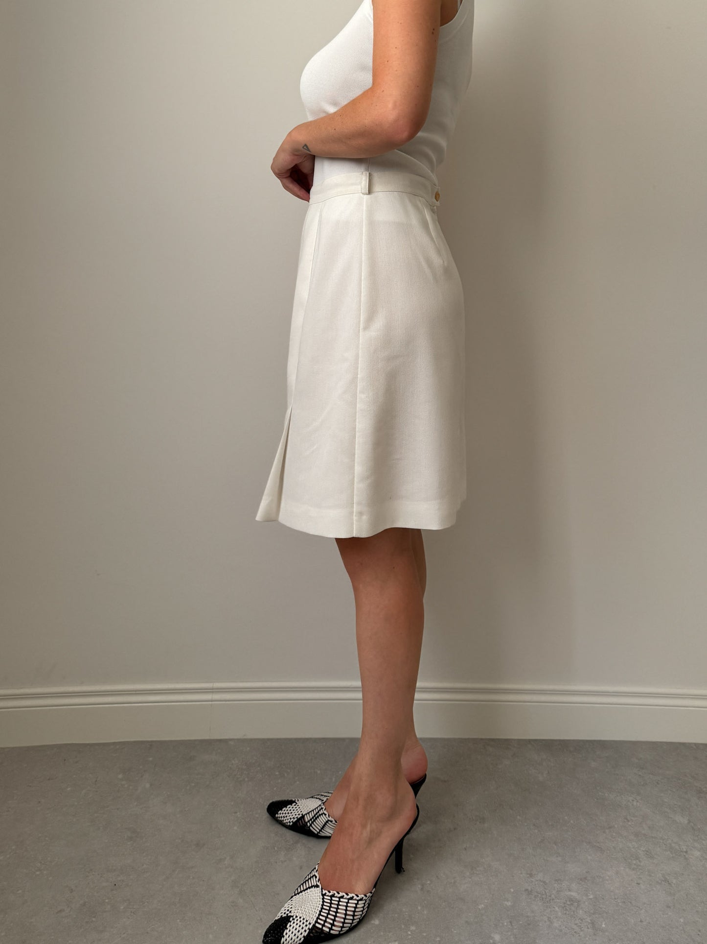 Made in Italy white skirt