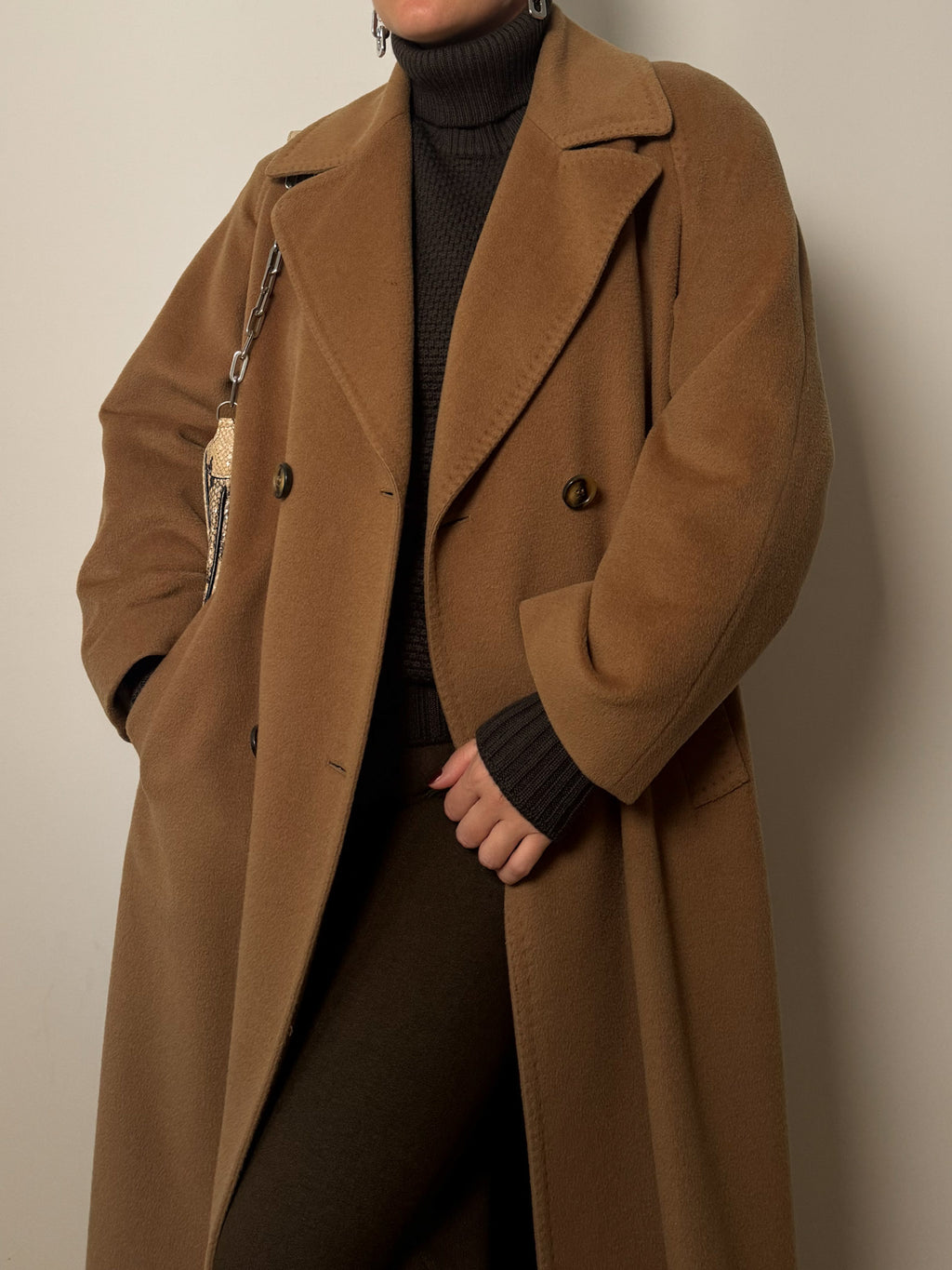 Piacenza pure wool camel coat
