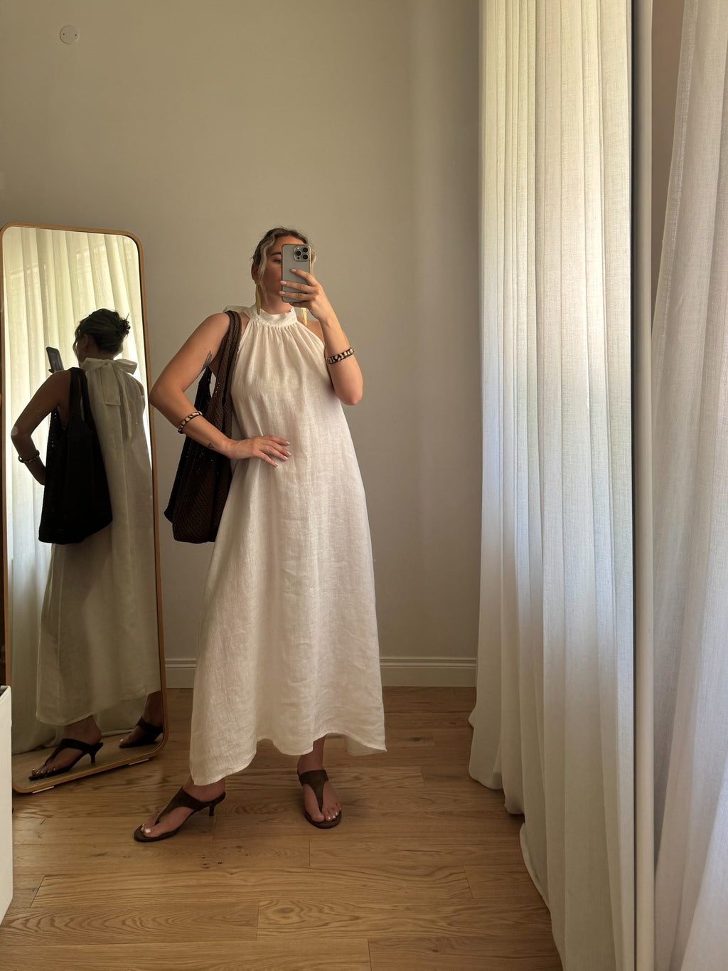 Abito in lino con fiocco - Bianco