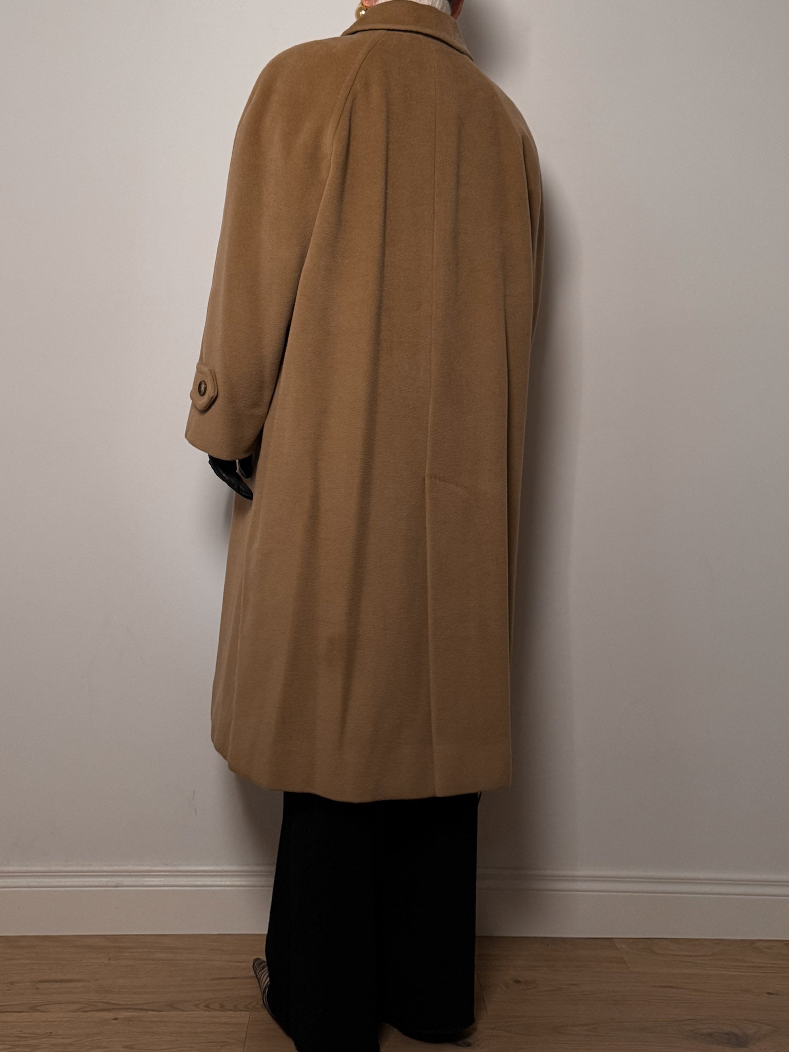 Piacenza pure virgin wool camel coat