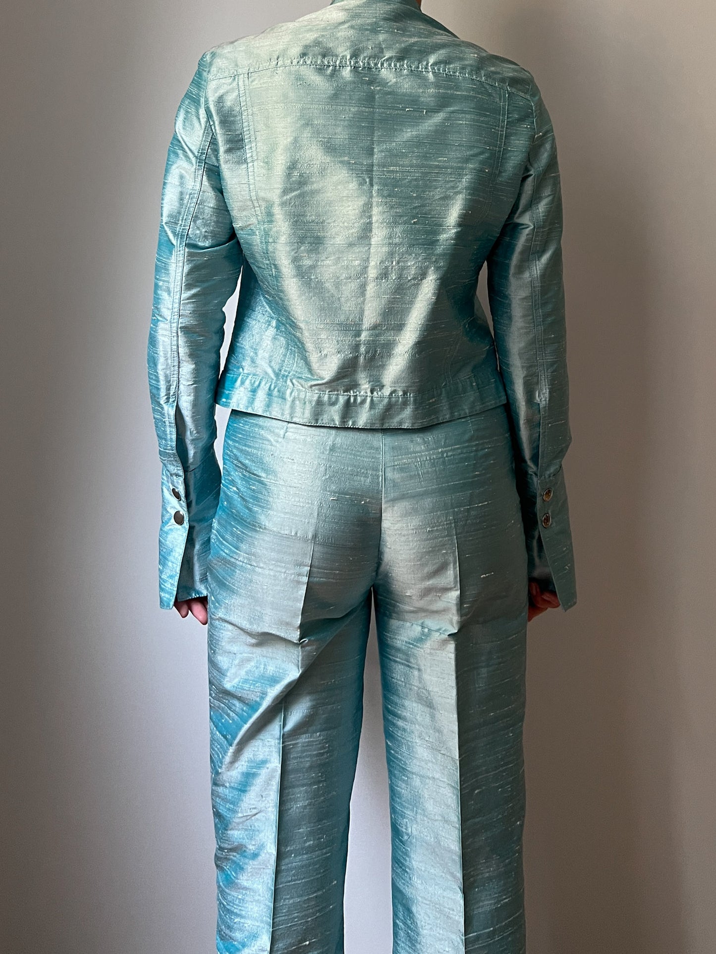 Pure silk turquoise set