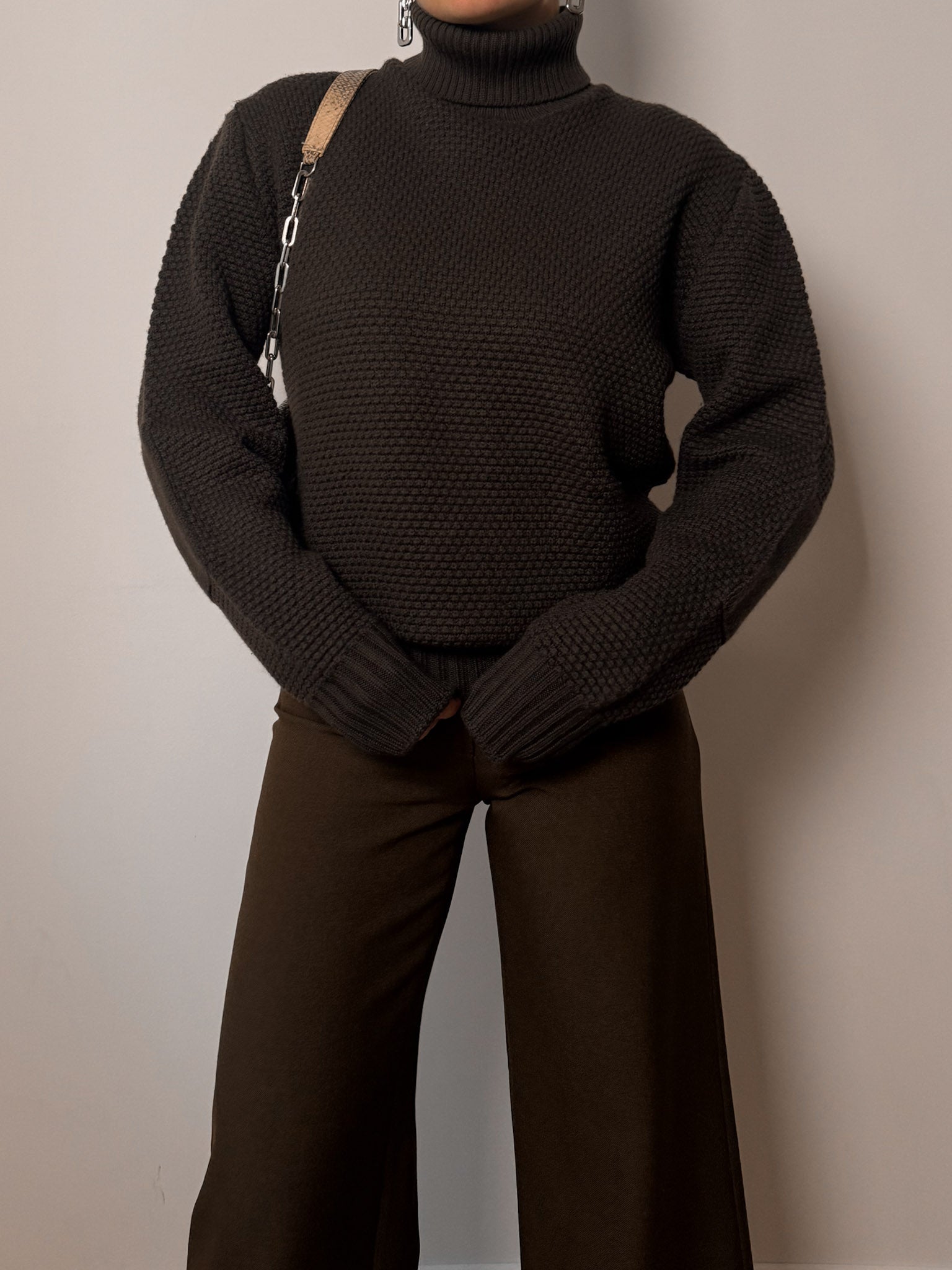 Pure wool brown pull