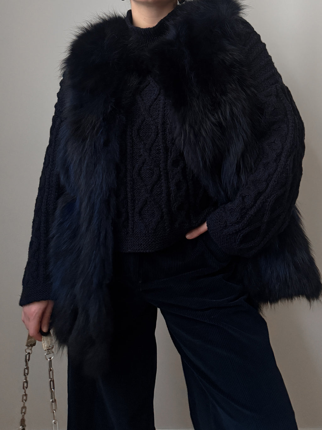 Real fur blue vest