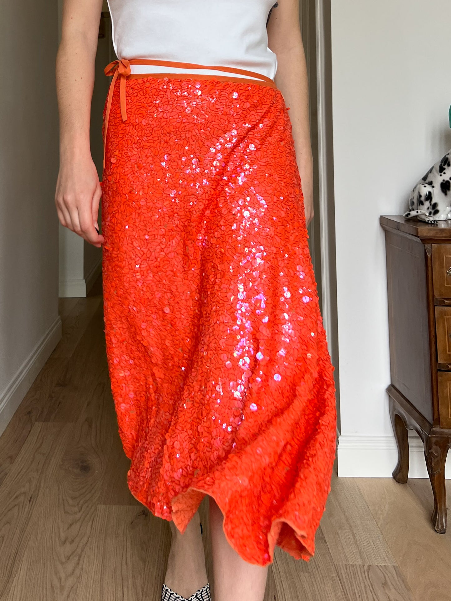 Sequins orange midi skirt