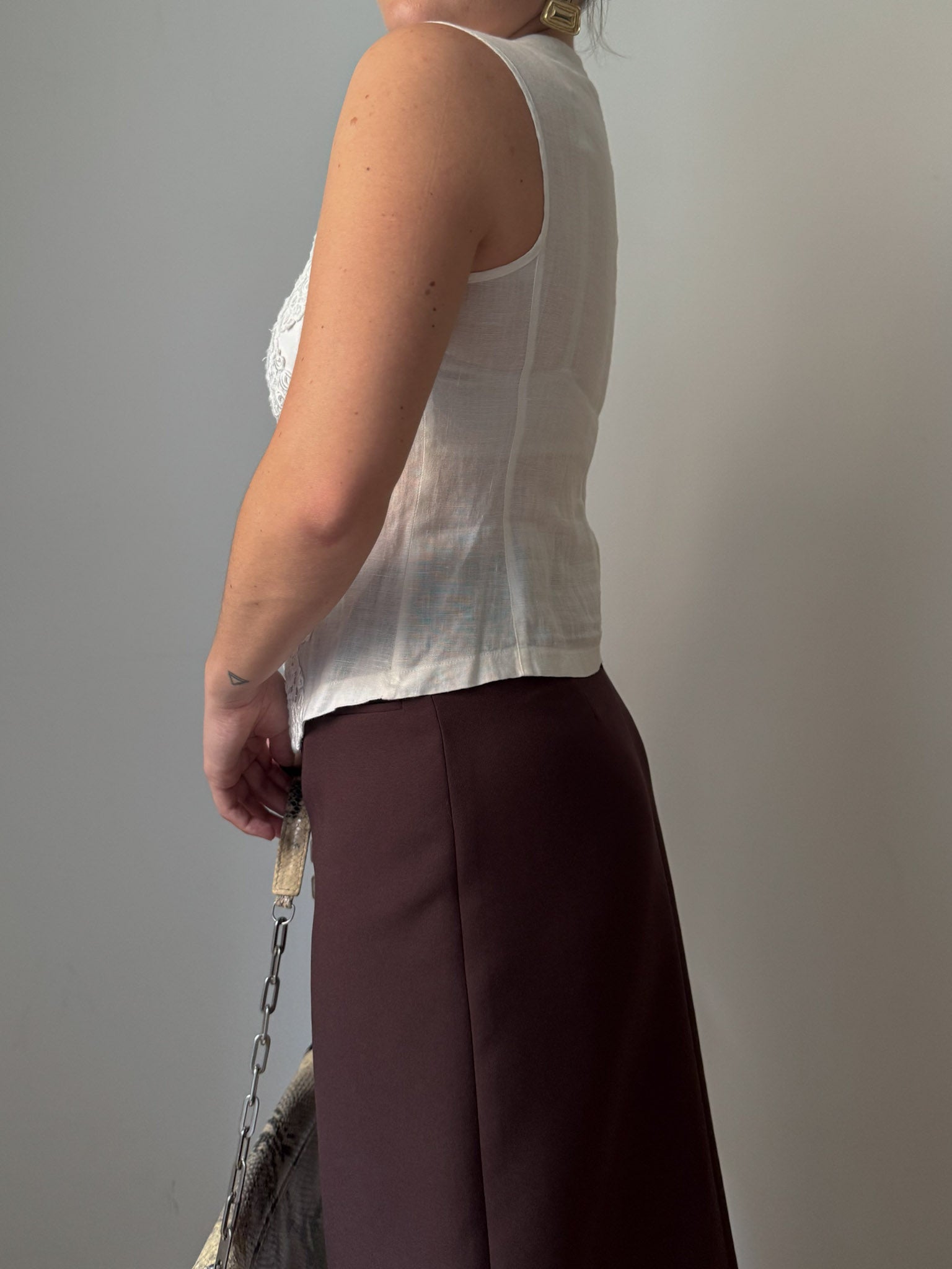 Pure linen embroidered top