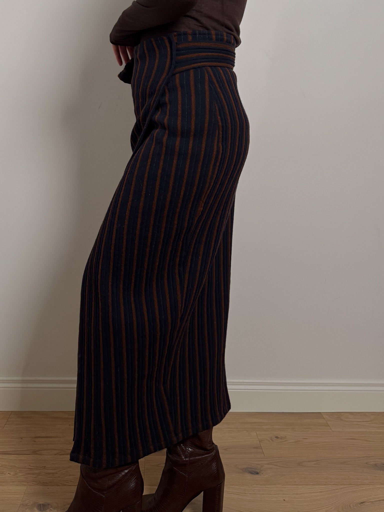 Wool and viscose striped skirt