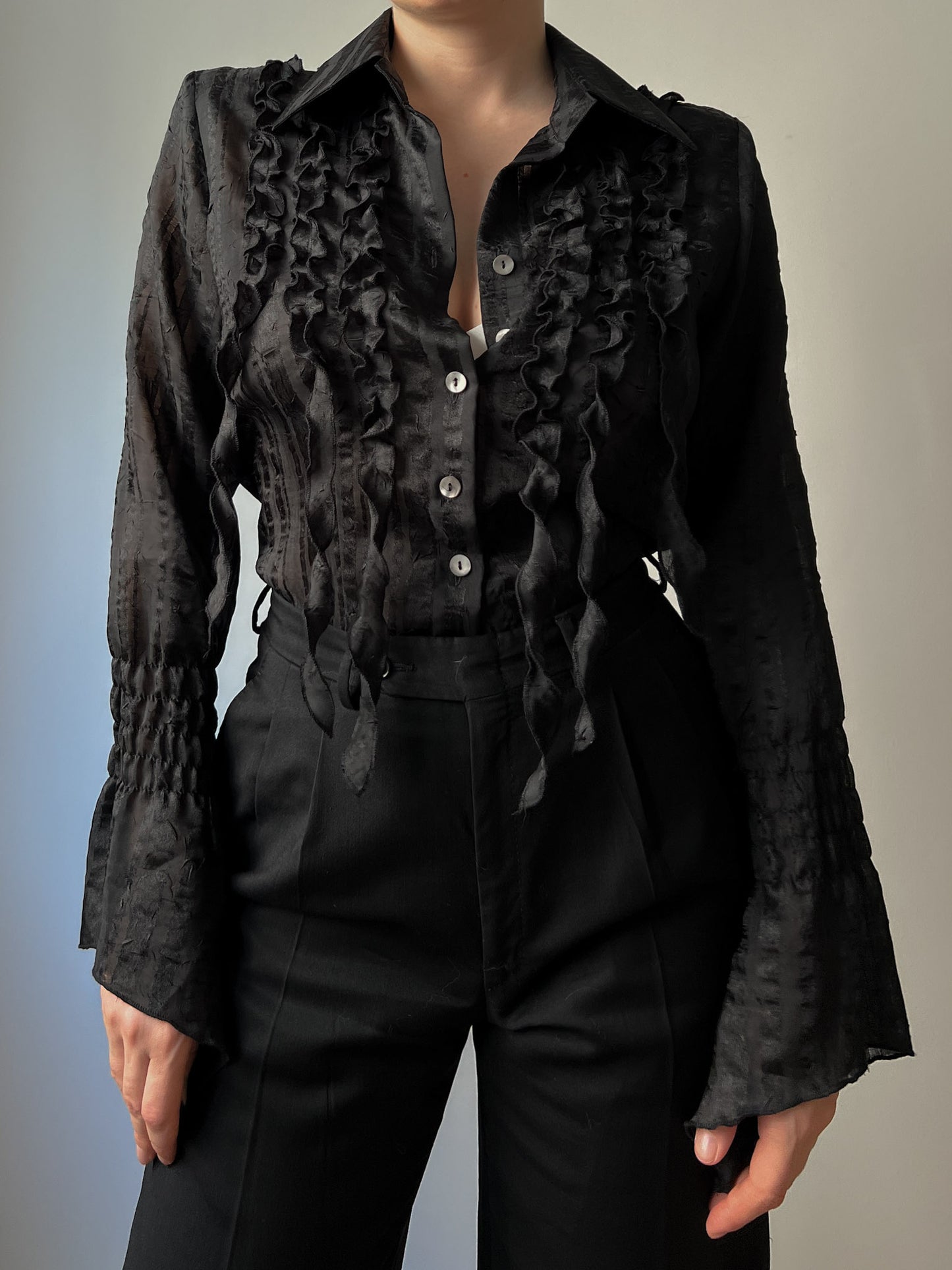 Froissè black blouse