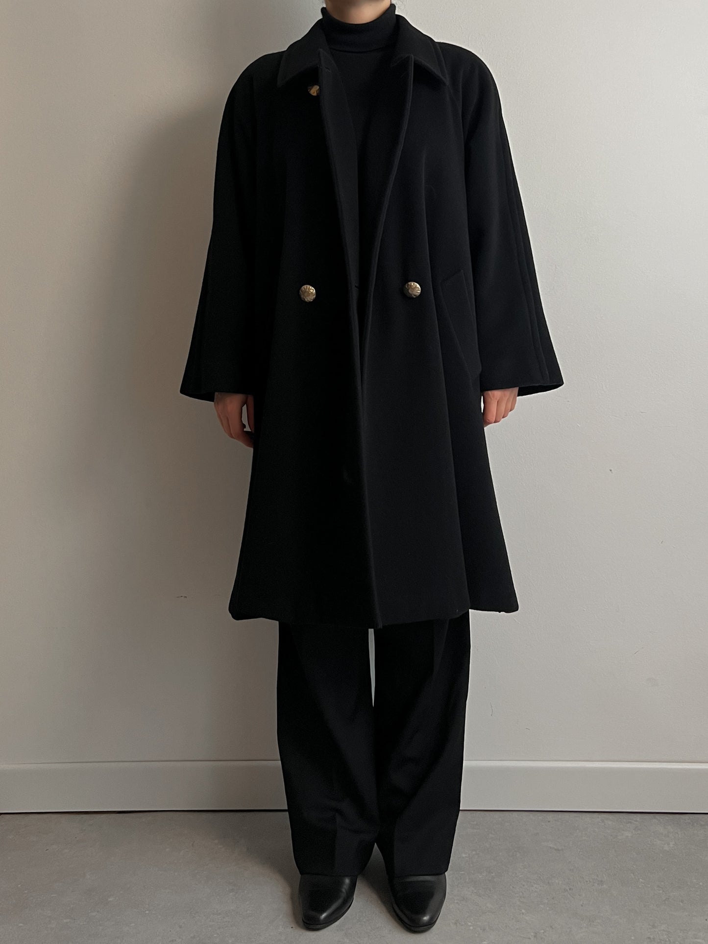 Wool and cashmere black coat