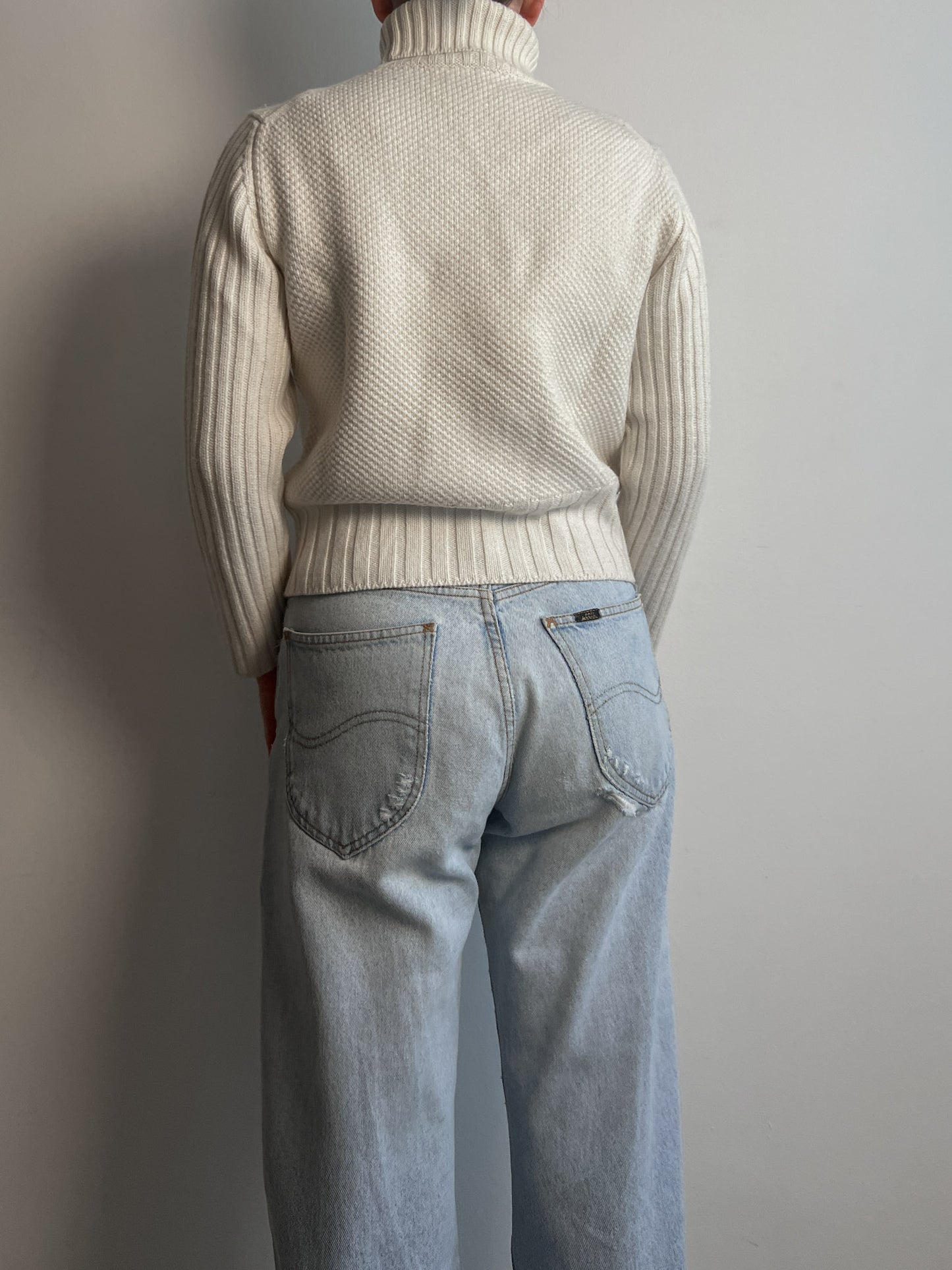 Pure wool ivory turtleneck