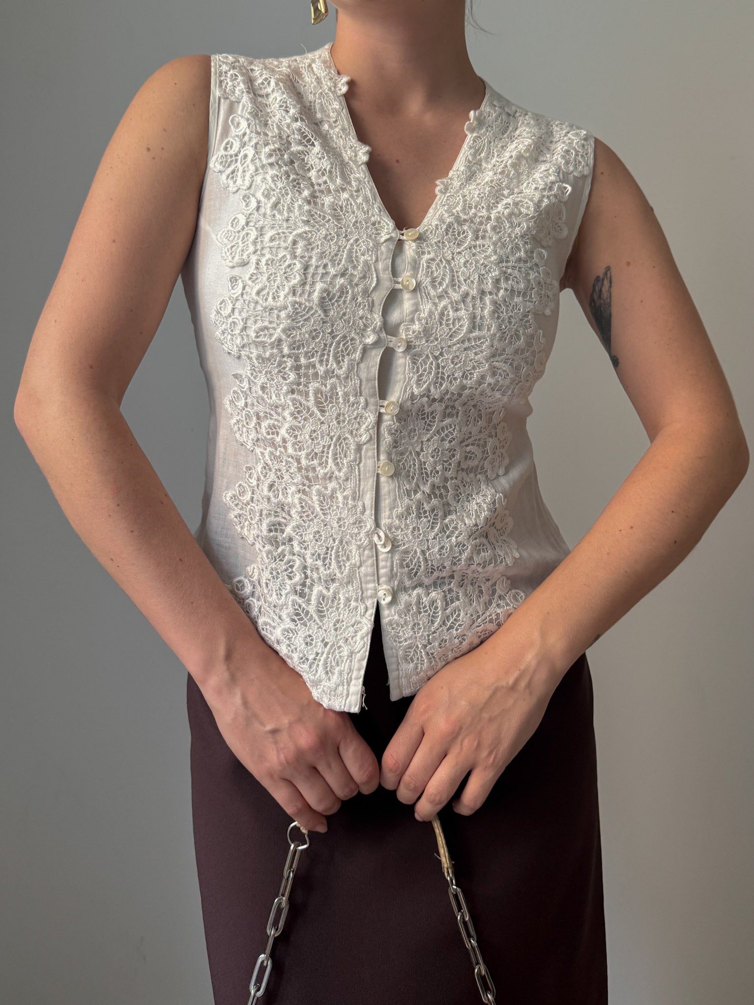 Pure linen embroidered top