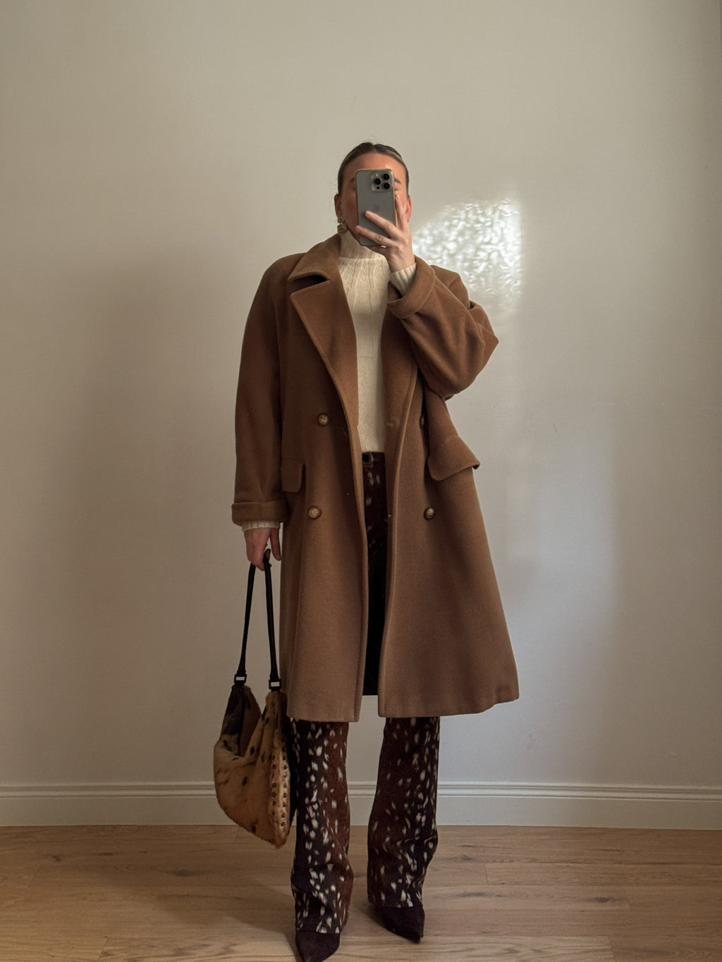 Wool and cashmere camel coat
