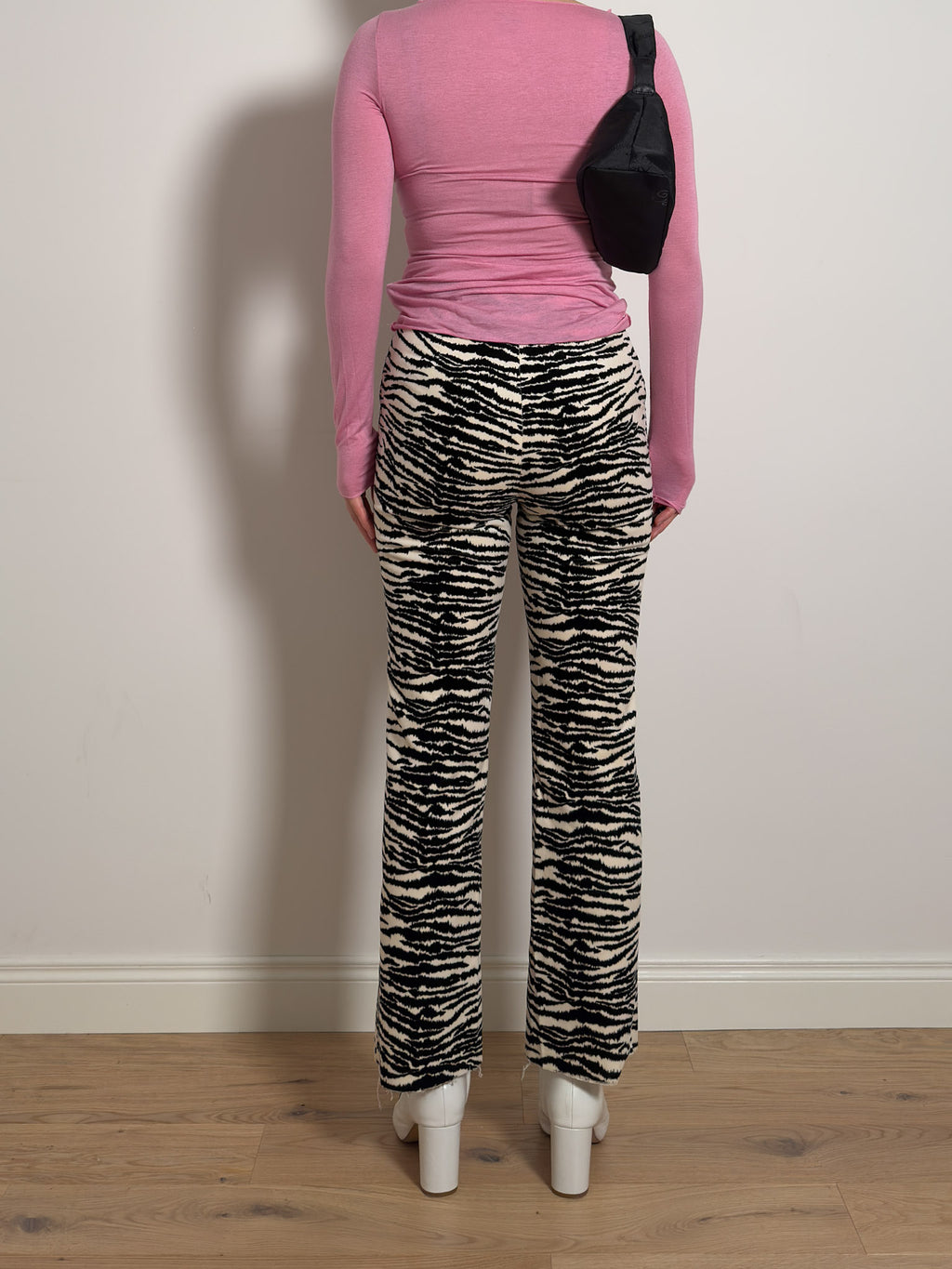 Velvet animalier pants