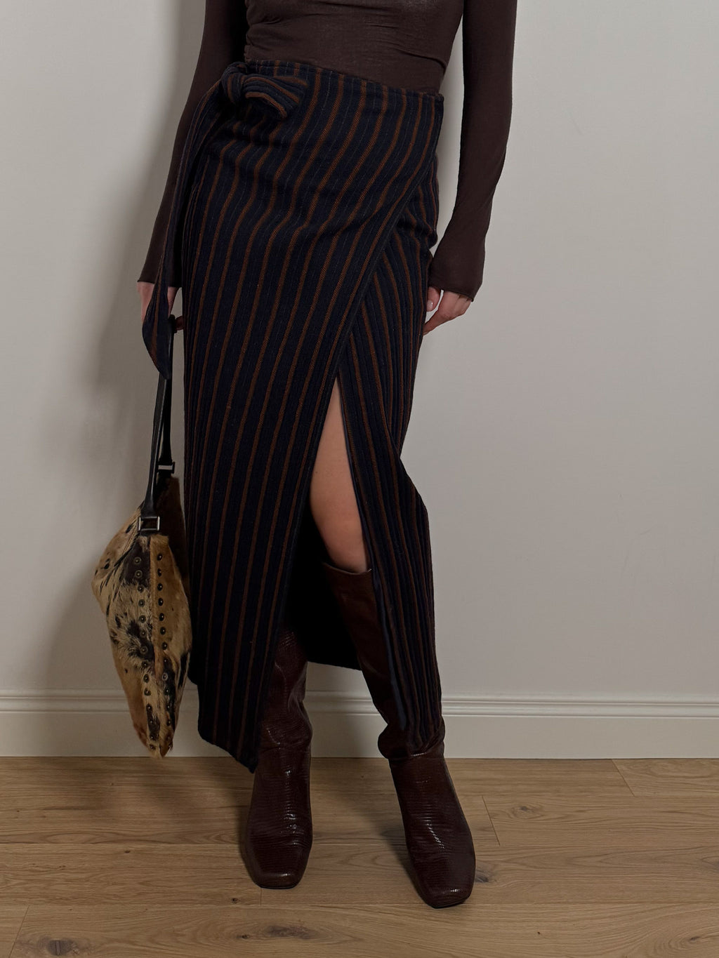 Wool and viscose striped skirt