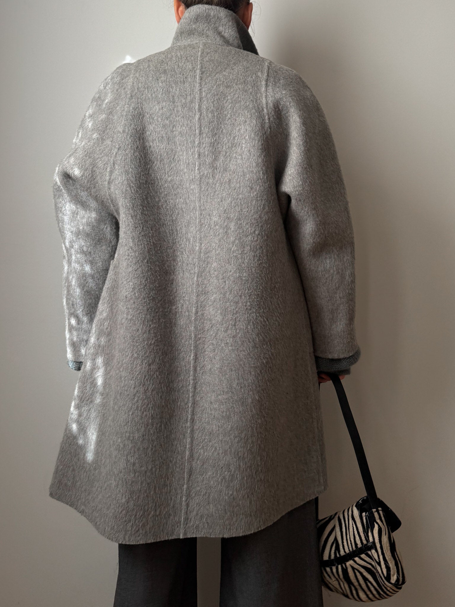 Wool and mohair double-face grey caban