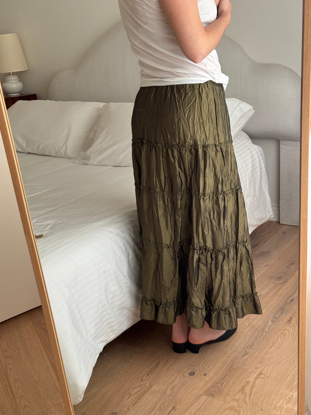Flounced olive green skirt