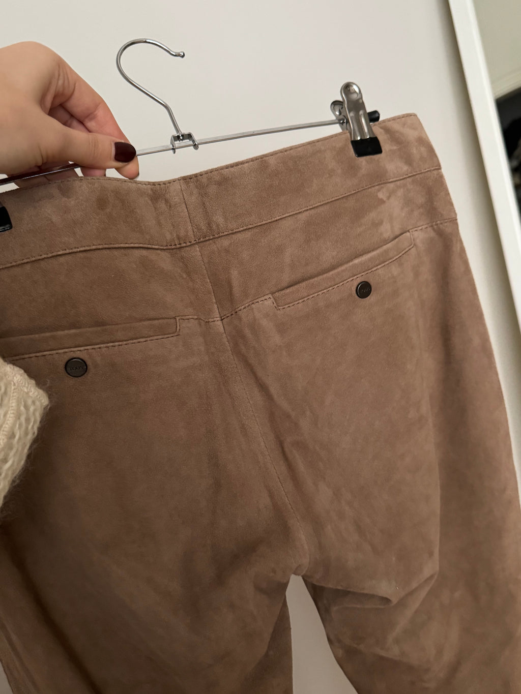 Tod's real suede taupe pants