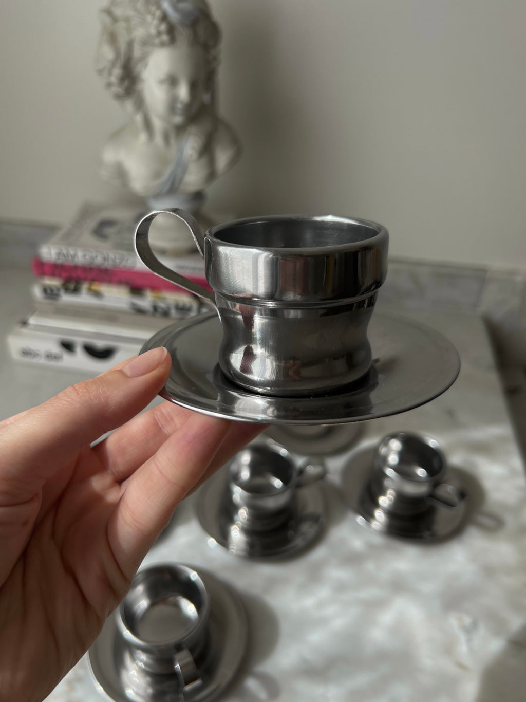 Tazzine e piattini da caffè in acciaio inox