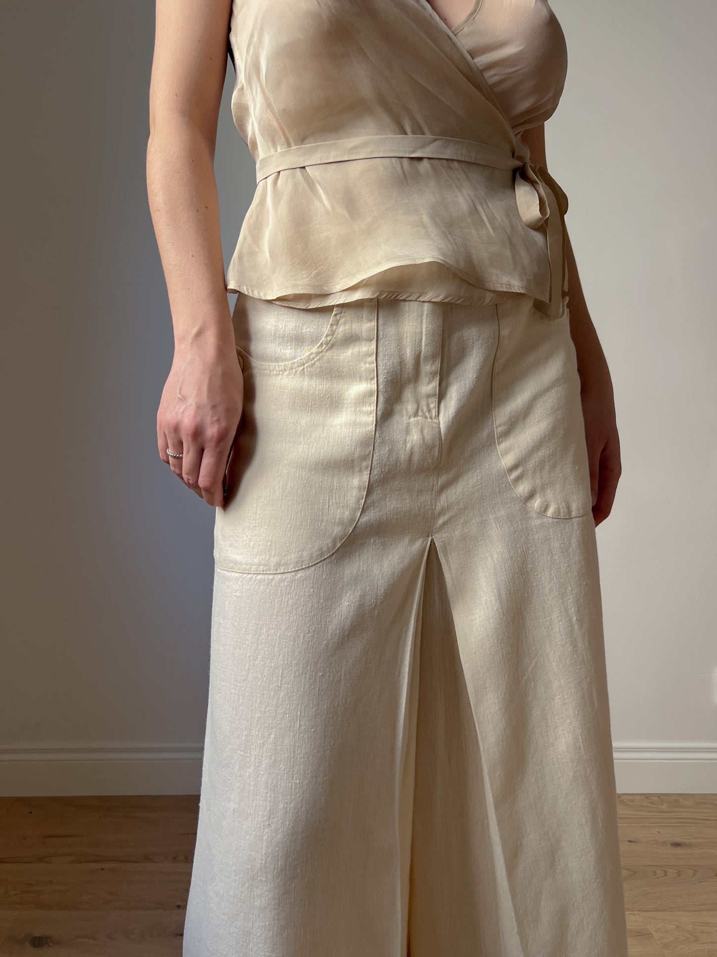 Pure linen ivory trouser skirt