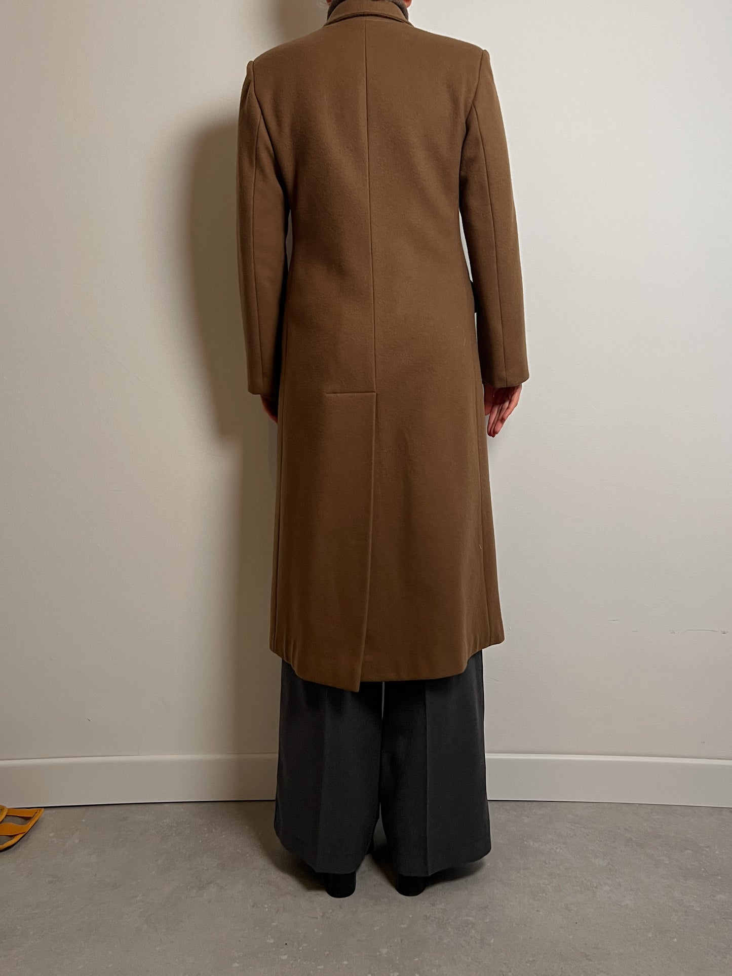 Tailored pure wool camel coat