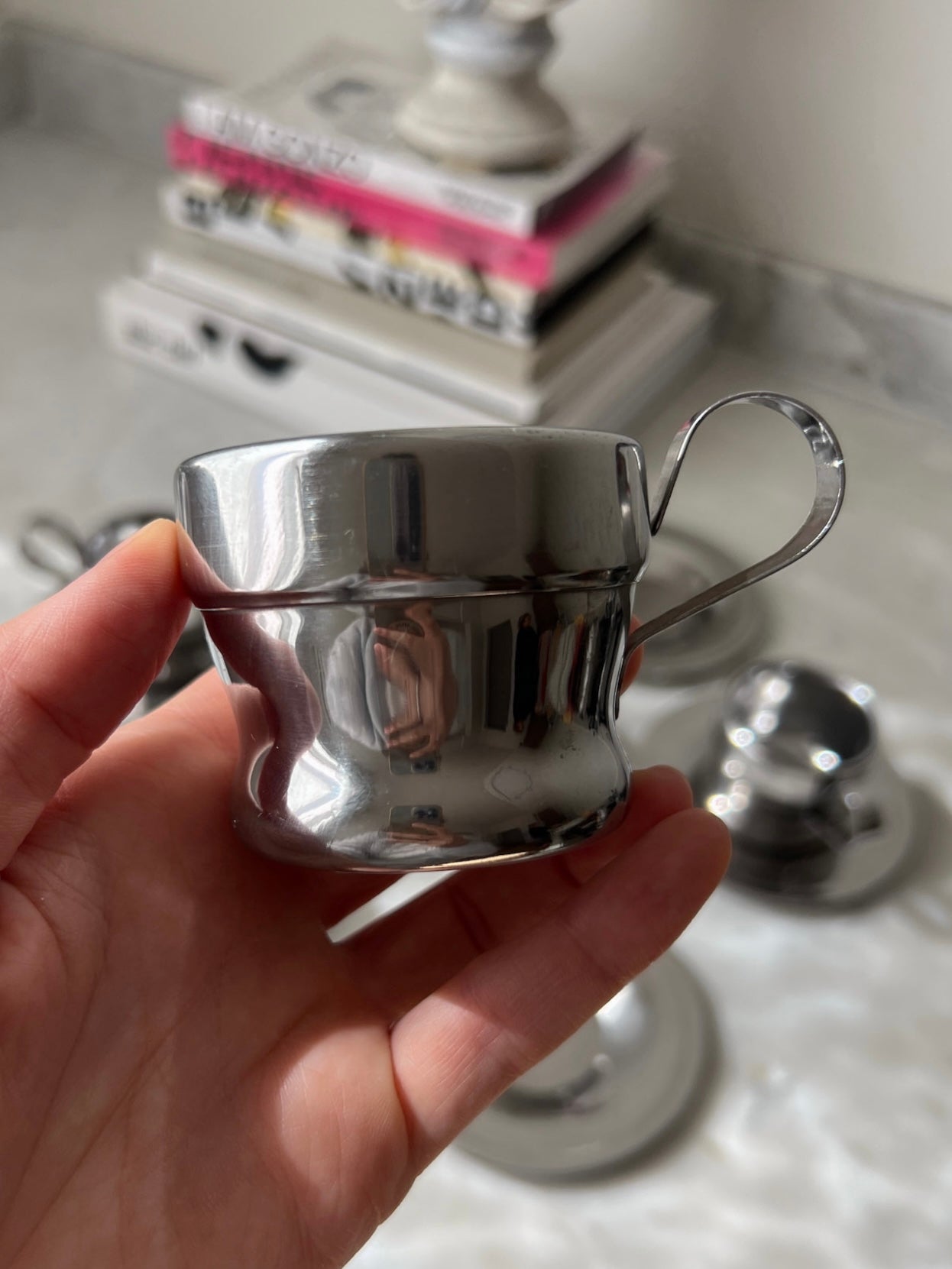 Tazzine e piattini da caffè in acciaio inox