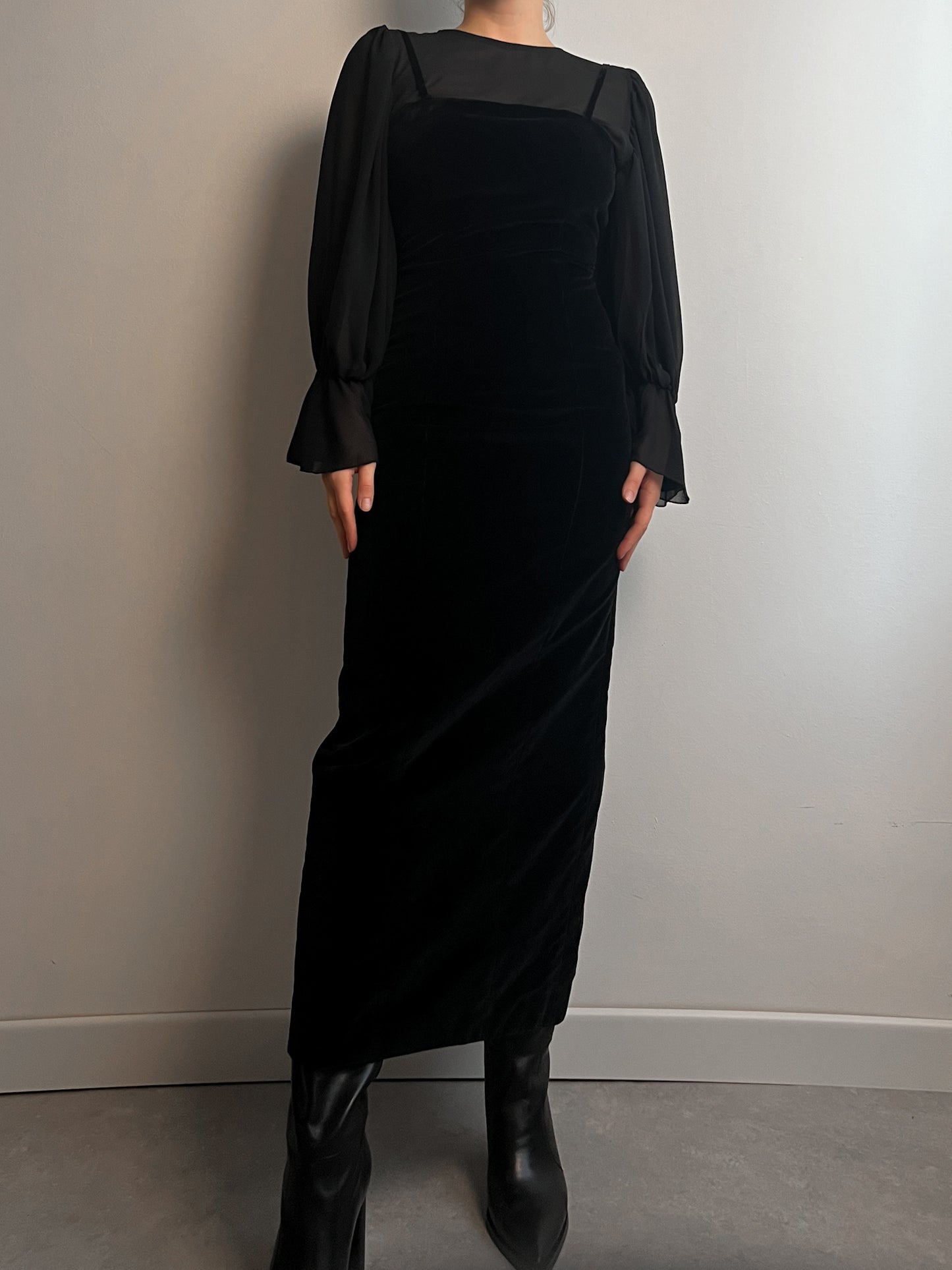 Velvet black long dress