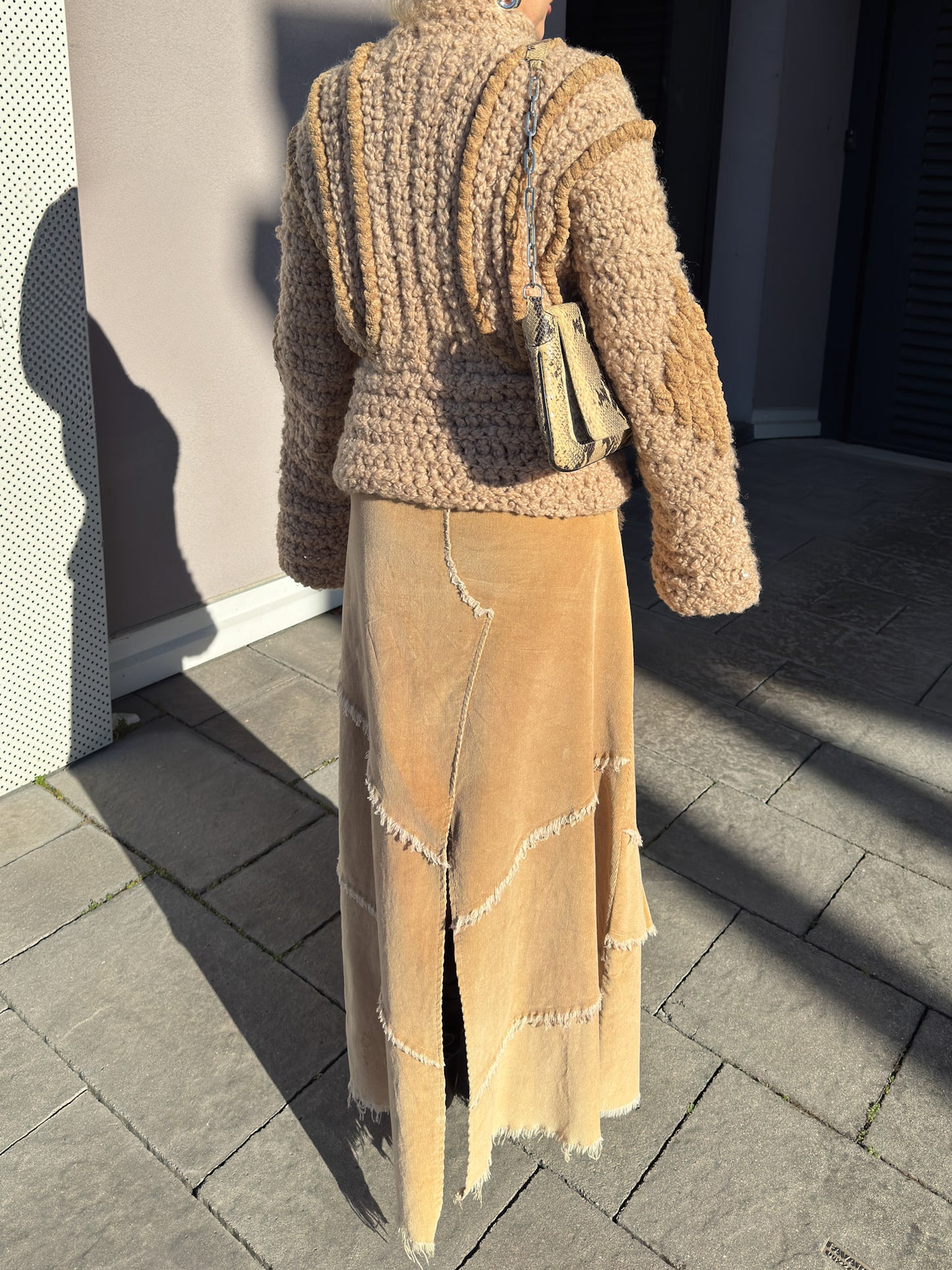 Velvet camel long skirt